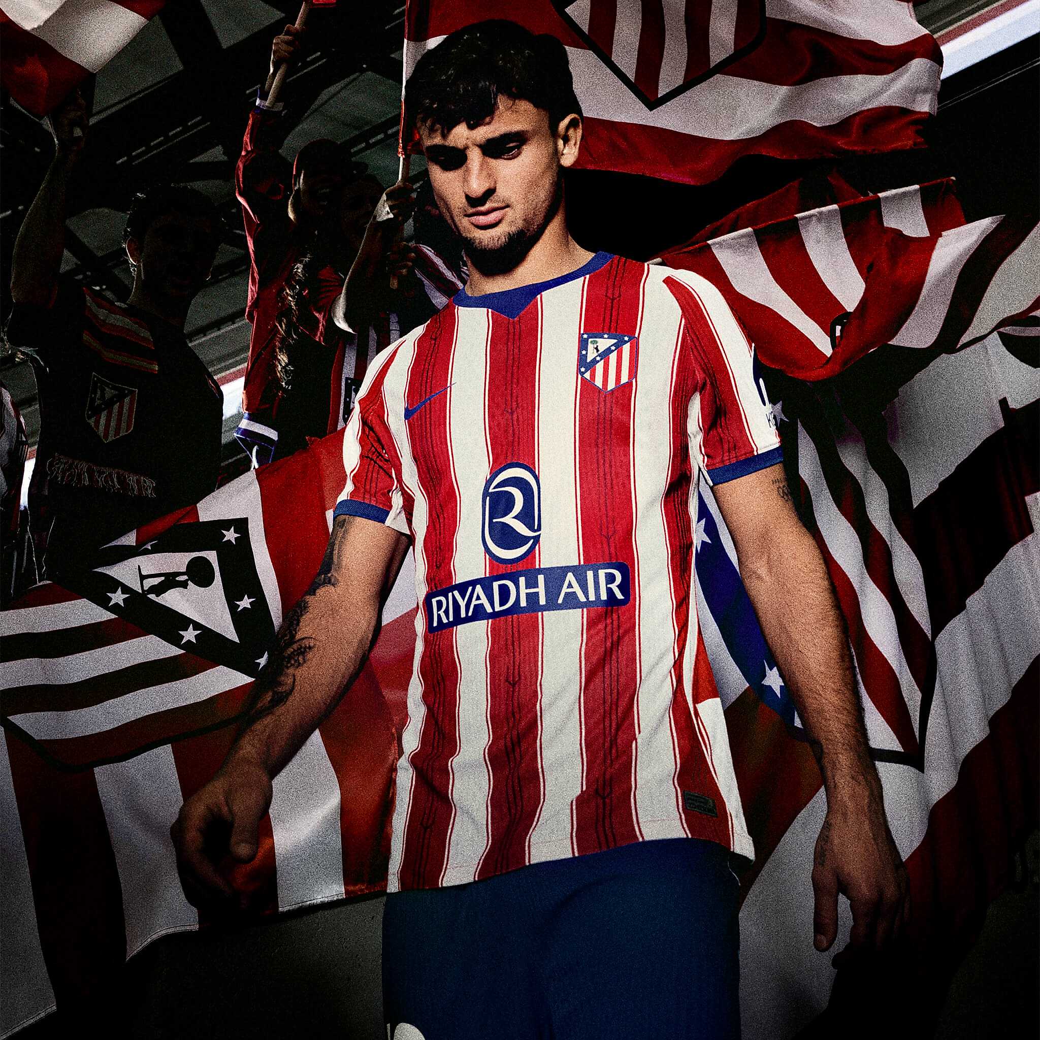 La piel rojiblanca para la 26/27 - Fútbol Factory