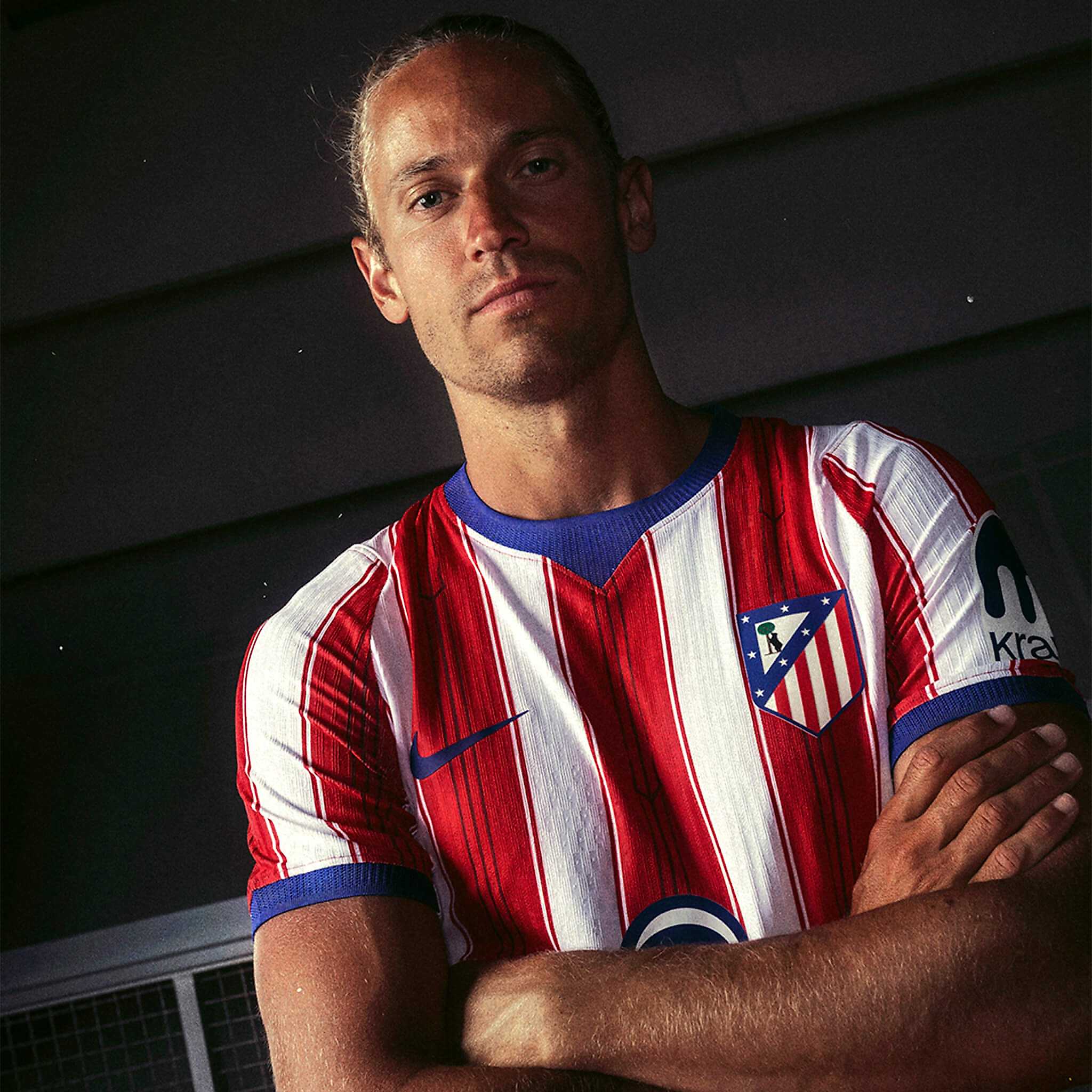 La piel rojiblanca para la 26/27 - Fútbol Factory