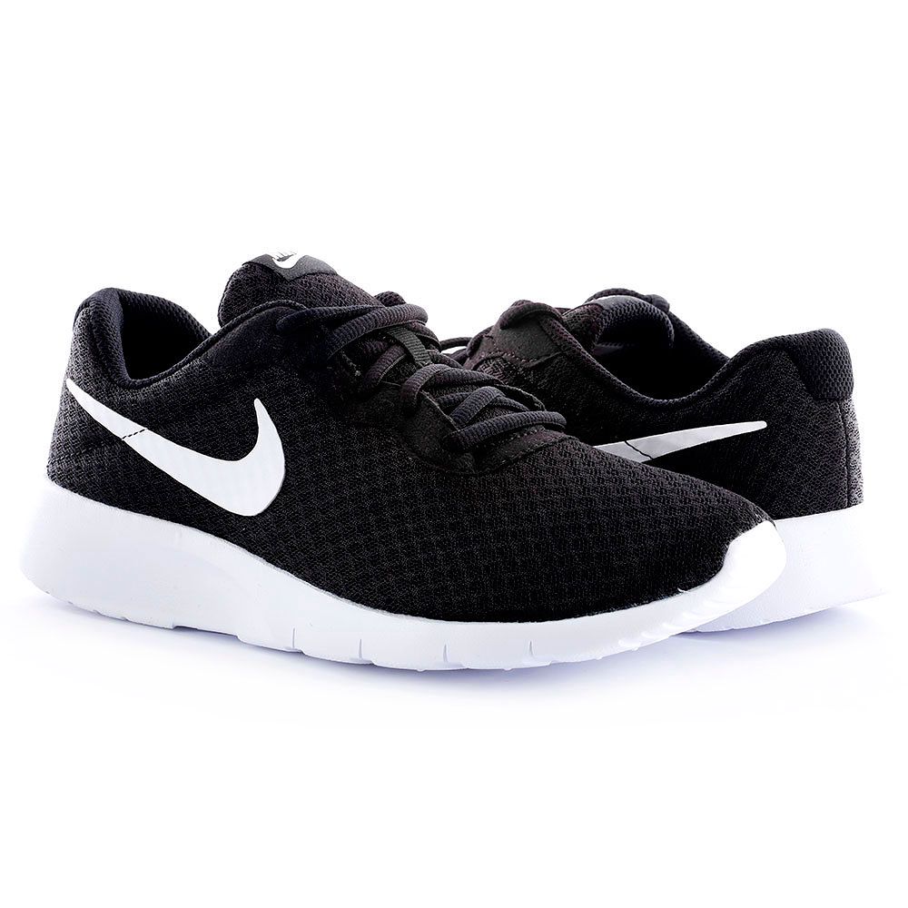 Zapatillas Tanjun Negro - Fútbol Factory