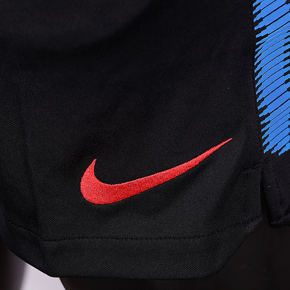 Pantalón Corto de Training FC Barcelona 2017/2018 Negro Pantalón Corto de Training FC Barcelona 2017/2018 Negro - Fútbol Factory