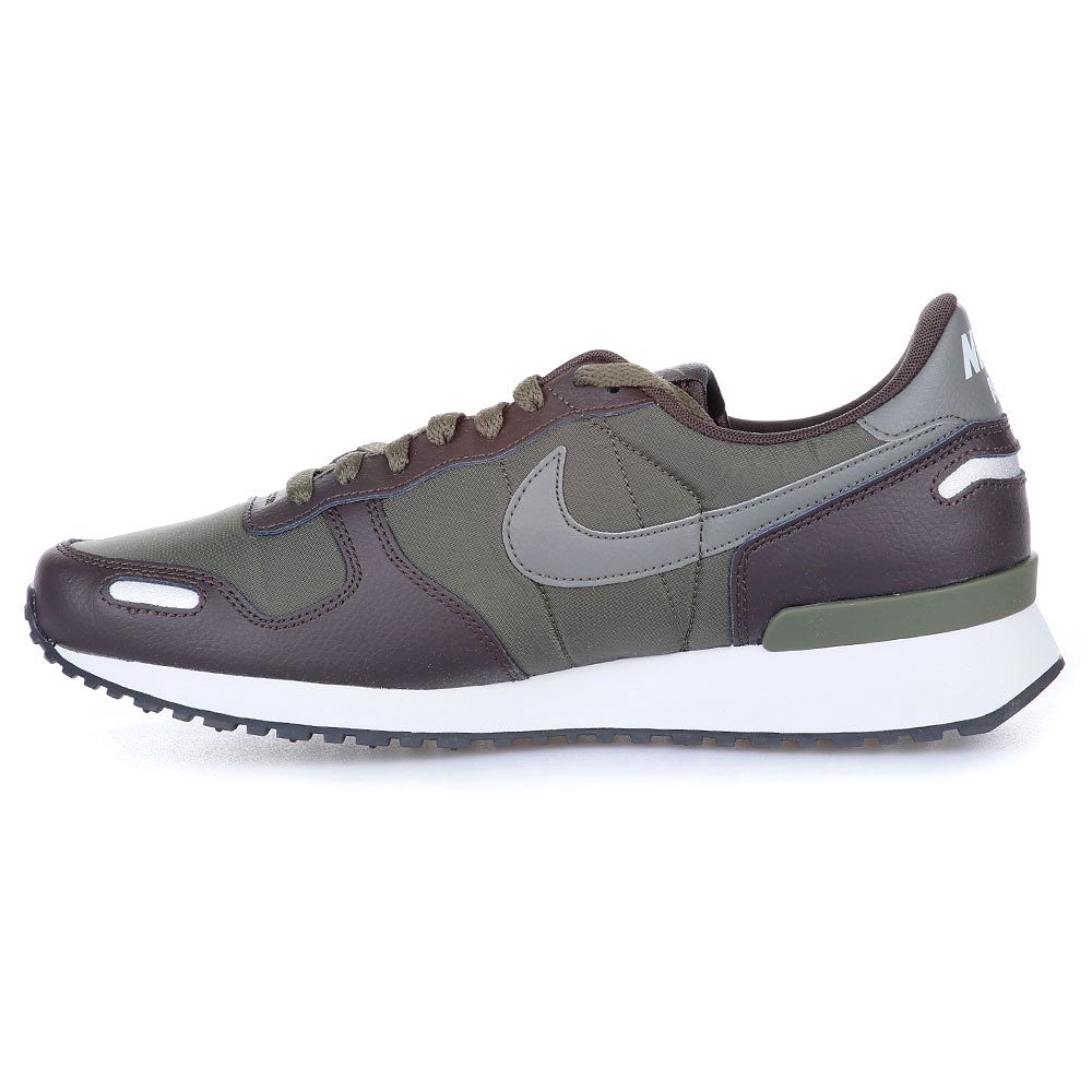 Nike air vortex verde oliva best sale