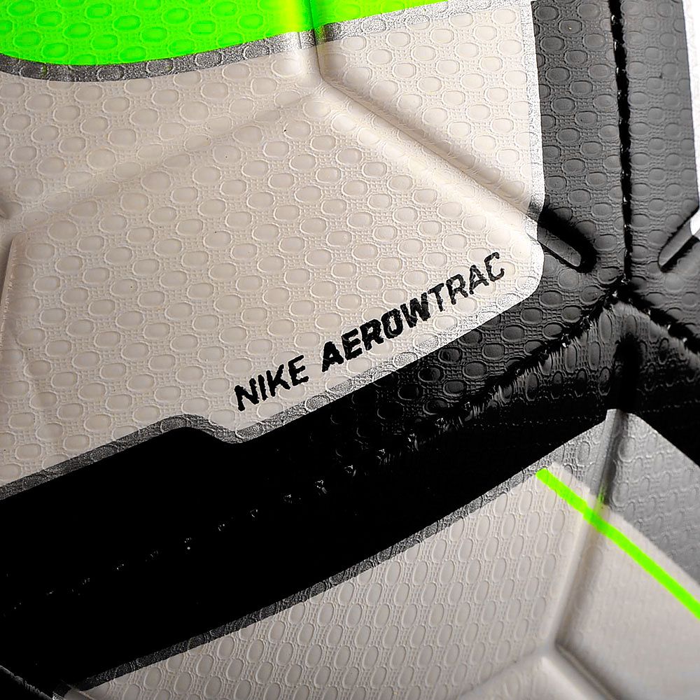 Balón de Fútbol 11 Strike 2016/2017 Blanco Plata - Fútbol Factory