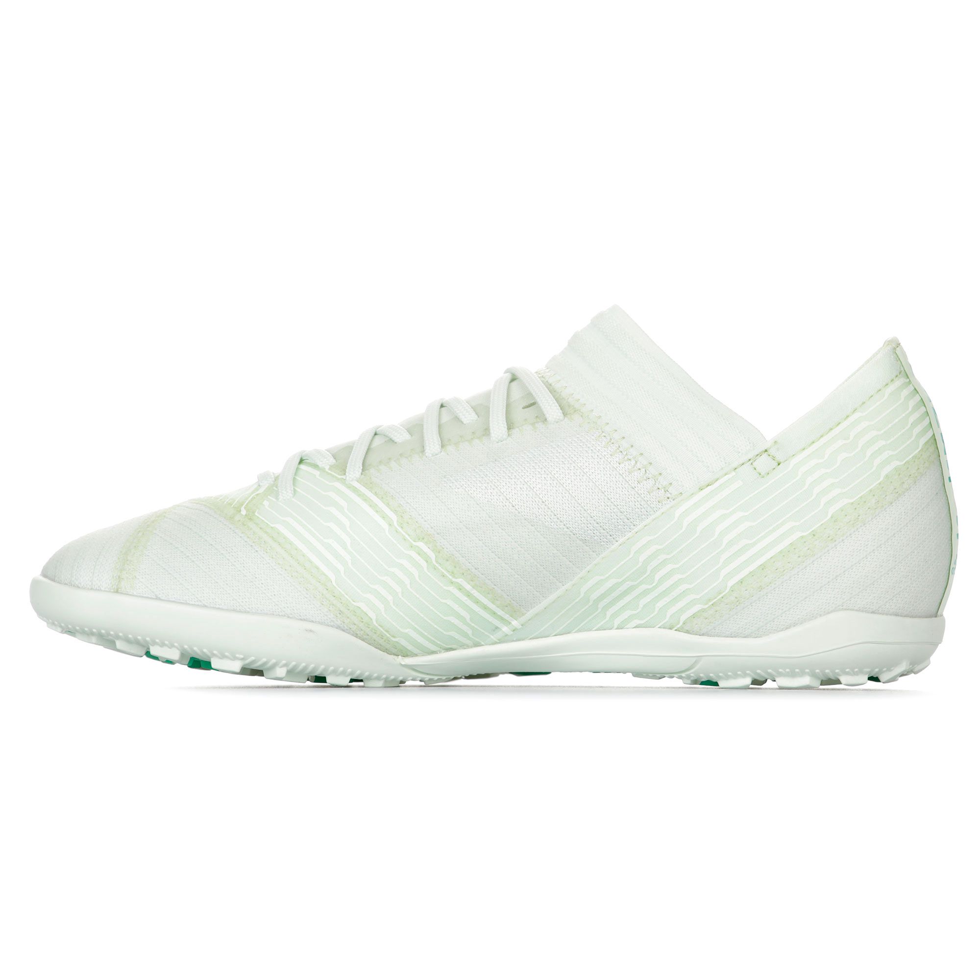 Botas de Fútbol Nemeziz Tango 17.3 Multitaco Blanco - Fútbol Factory