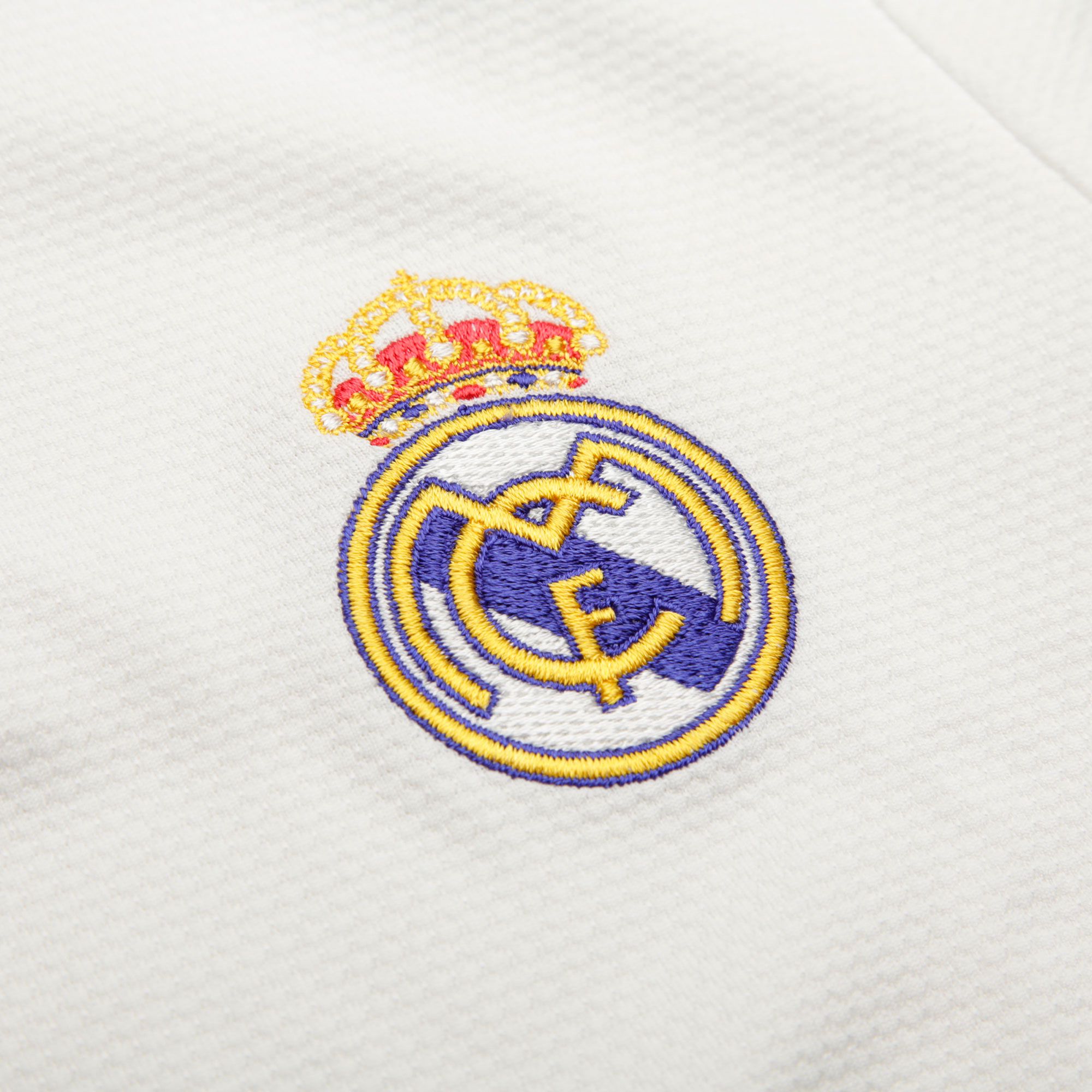 Conjunto 1ª Real Madrid 2018/2019 LaLiga Junior - Fútbol Factory