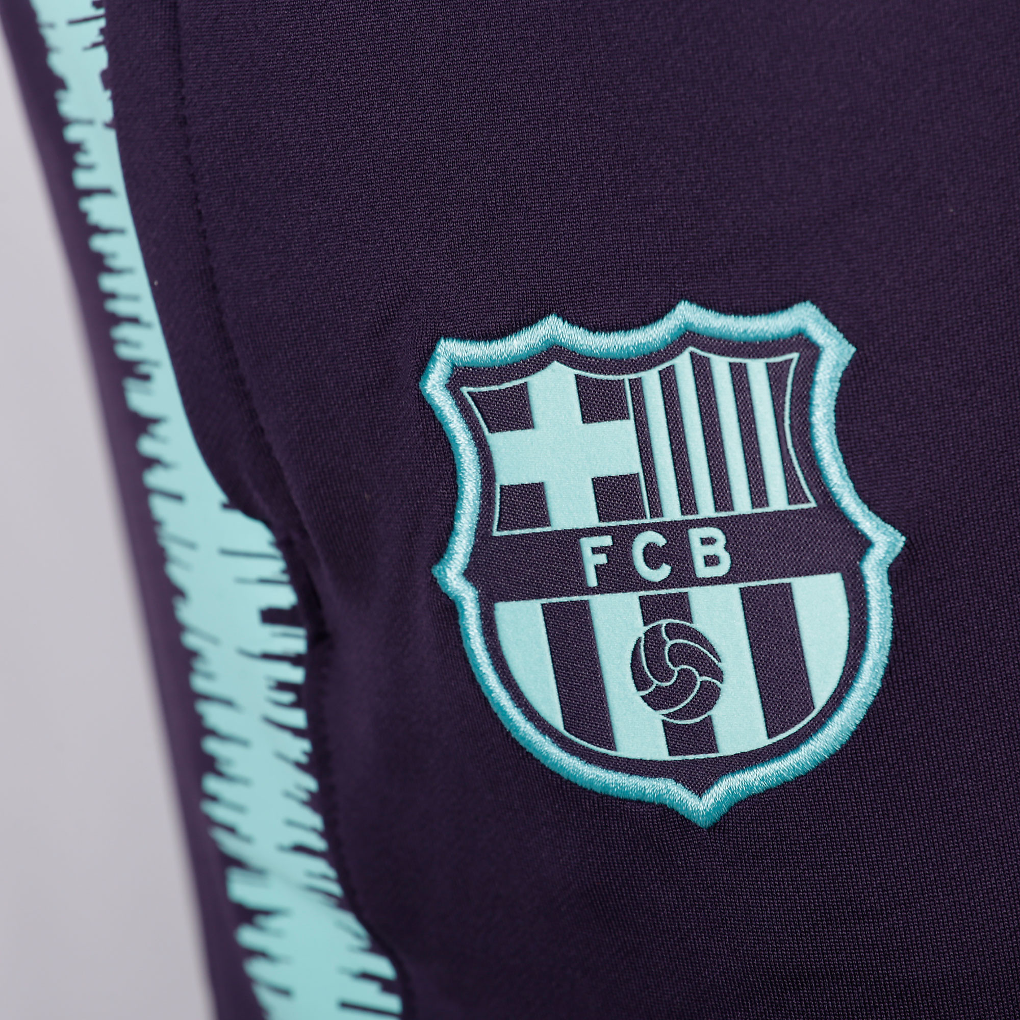 Pantalón de Training FC Barcelona Dry Squad 2018/2019 Morado Verde - Fútbol Factory