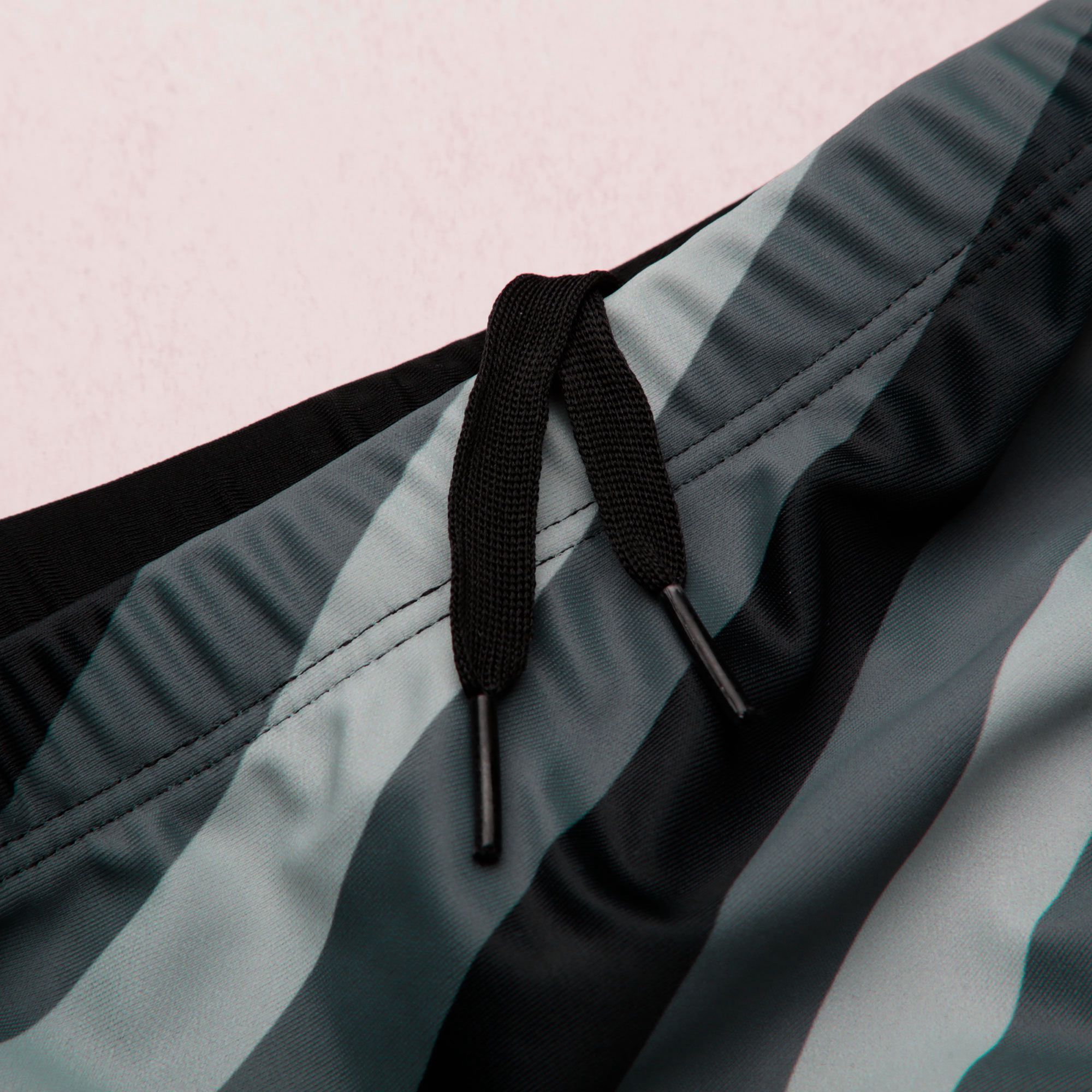 Bañador de Competición Shark Slip Negro - Fútbol Factory