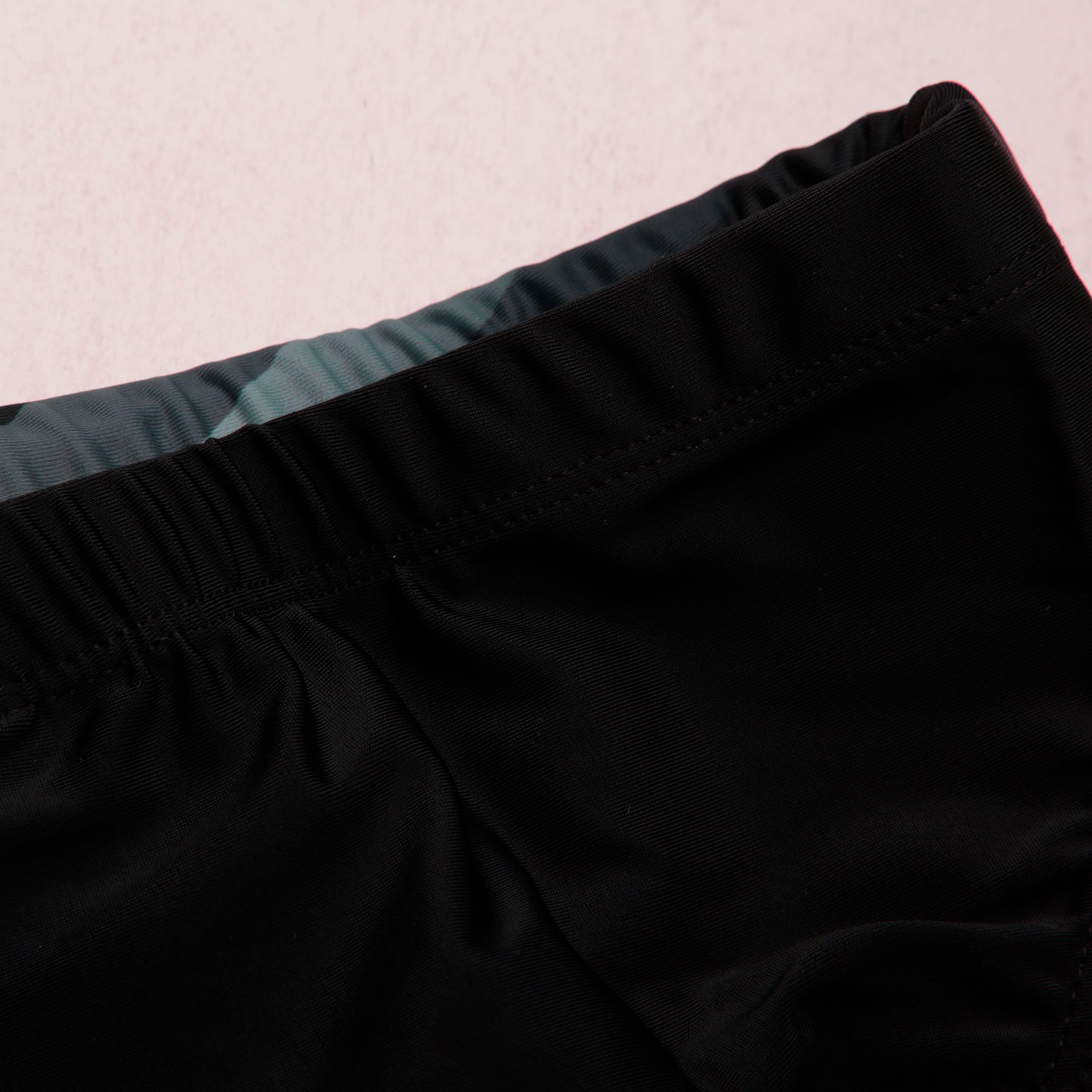 Bañador de Competición Shark Slip Negro - Fútbol Factory