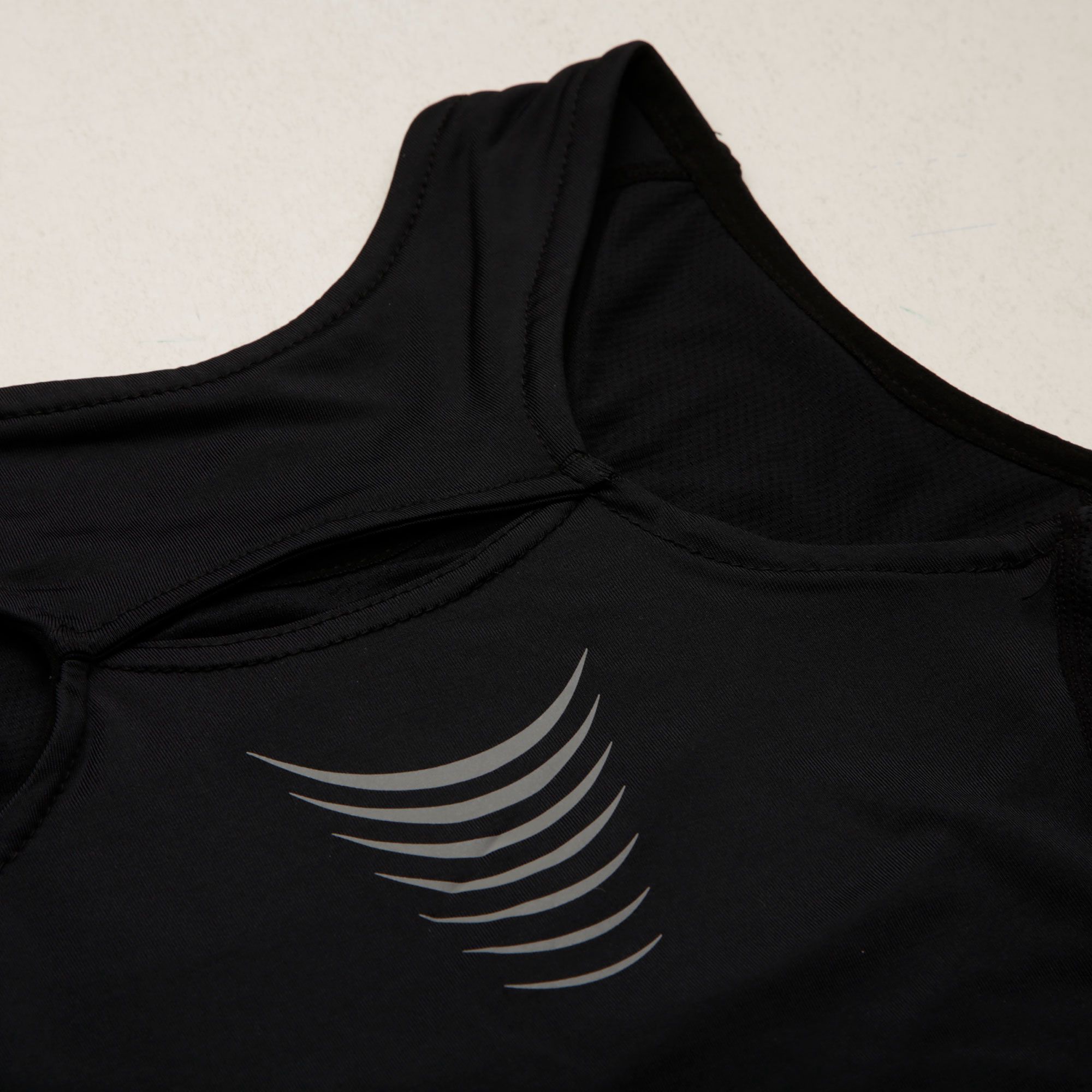 Top de Running Elite VI Mujer Negro - Fútbol Factory