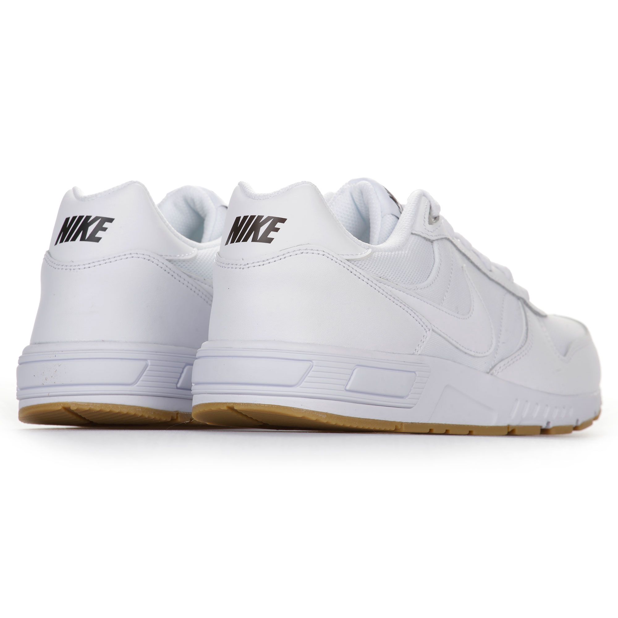 Zapatillas de Paseo Nightgazer Ante Blanco - Fútbol Factory