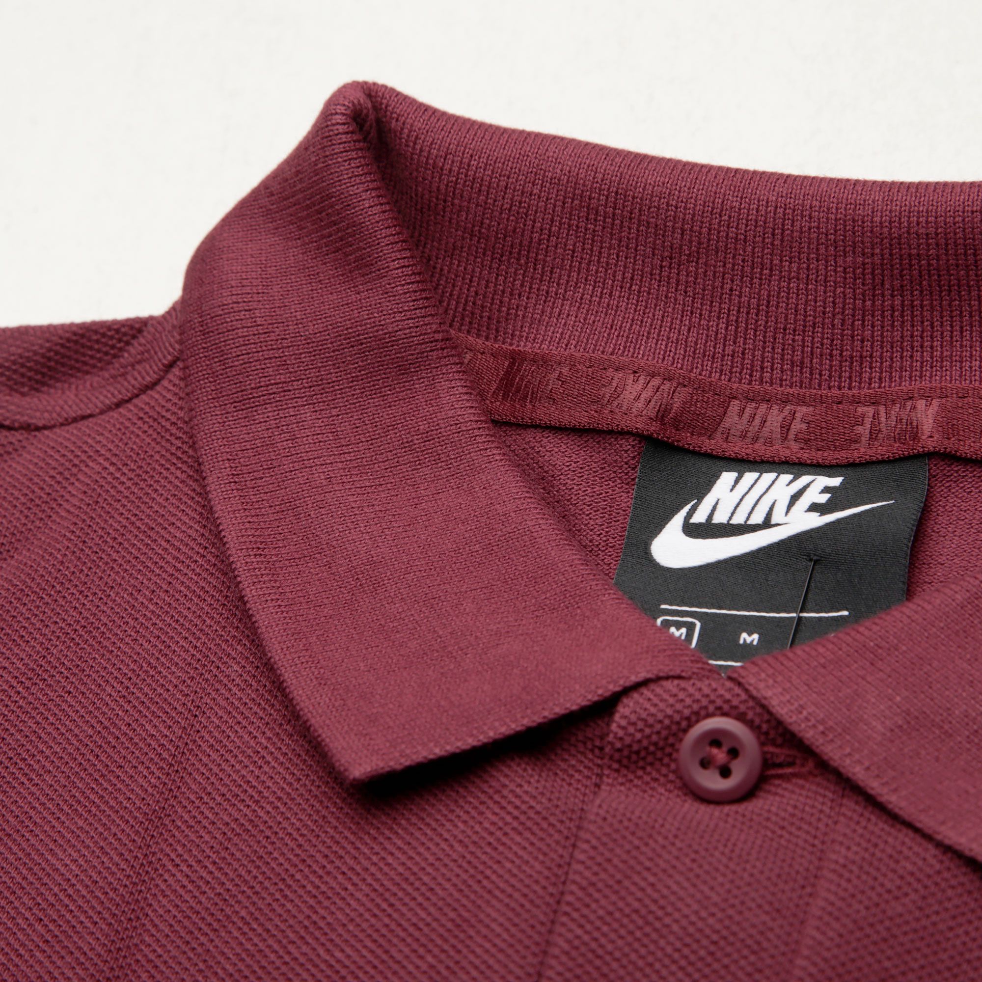 Polo de Paseo FC Barcelona 2018/2019 Granate - Fútbol Factory