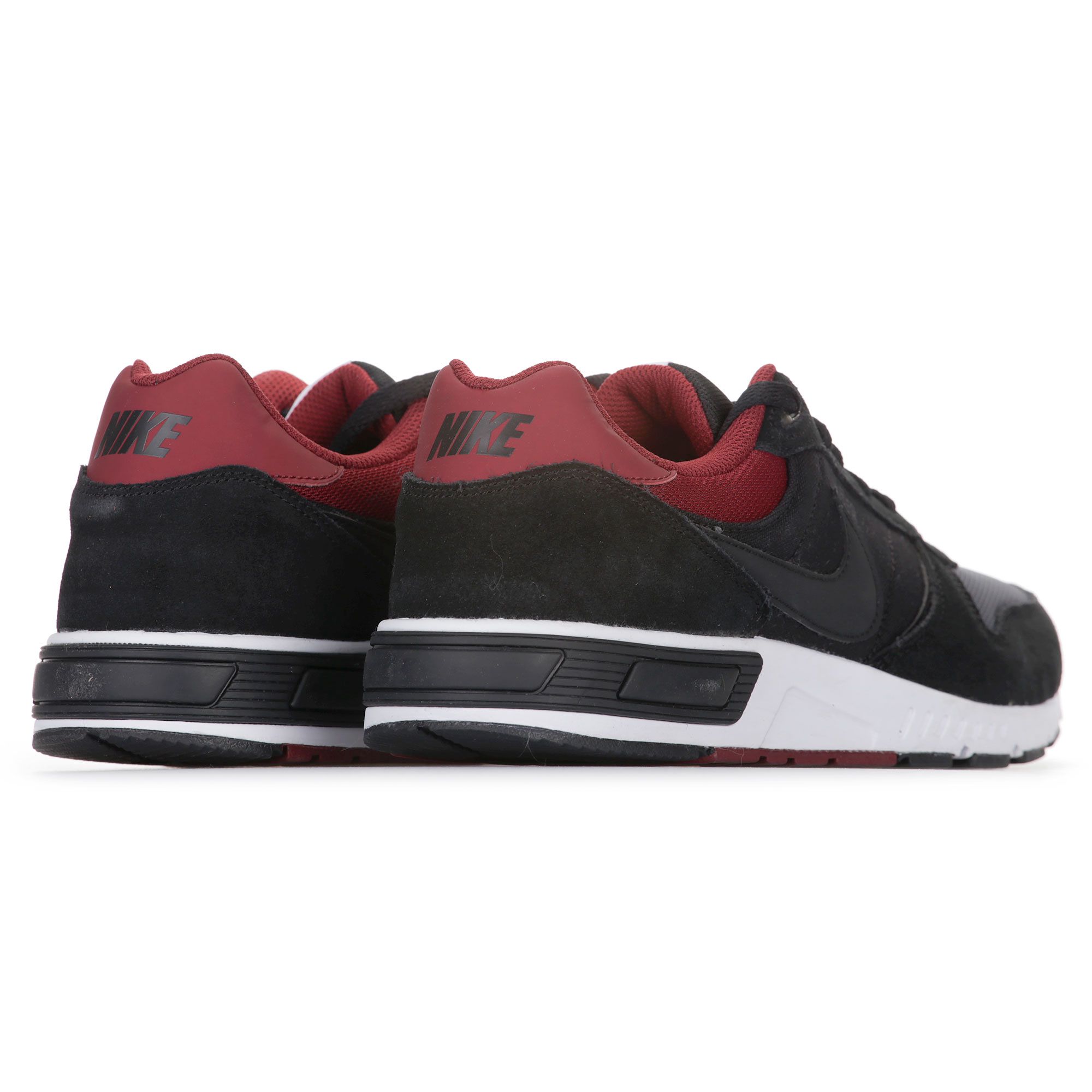 Zapatillas de Paseo Nightgazer Negro Rojo - Fútbol Factory