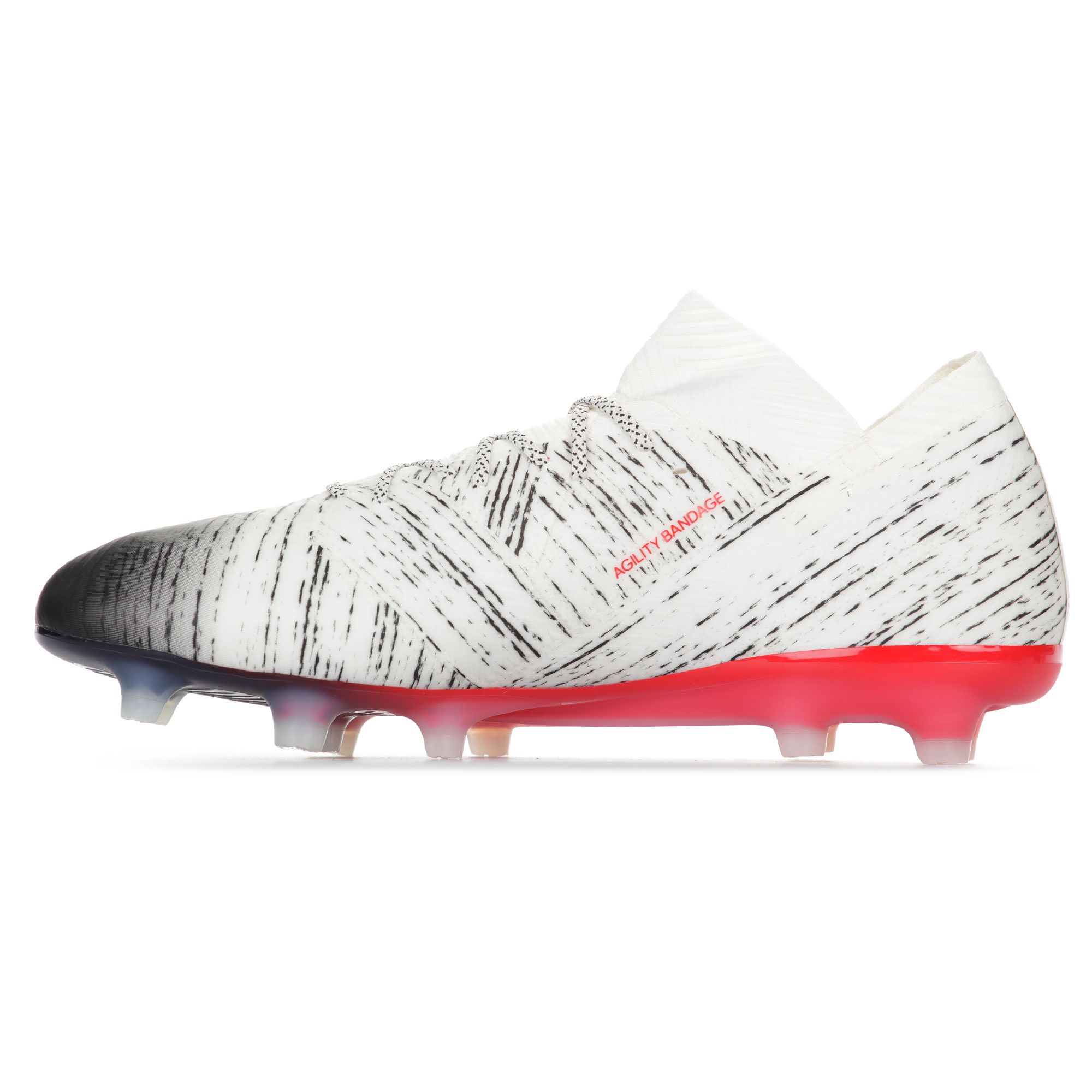 Nemeziz Messi Blanco Y Negro Botines Jugadores Con Adidas Nemeziz