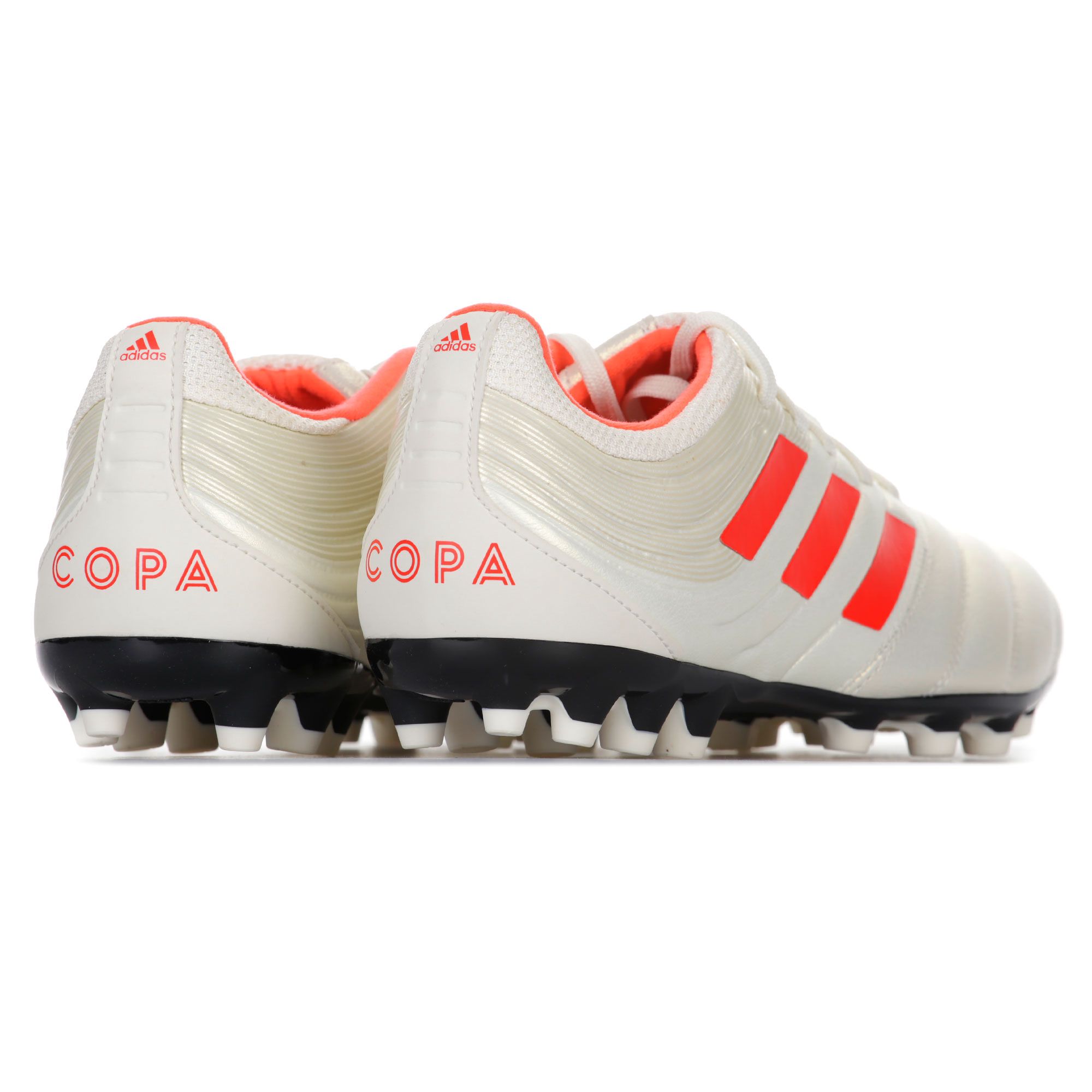 Bota de fútbol copa 19.3 césped artificial online