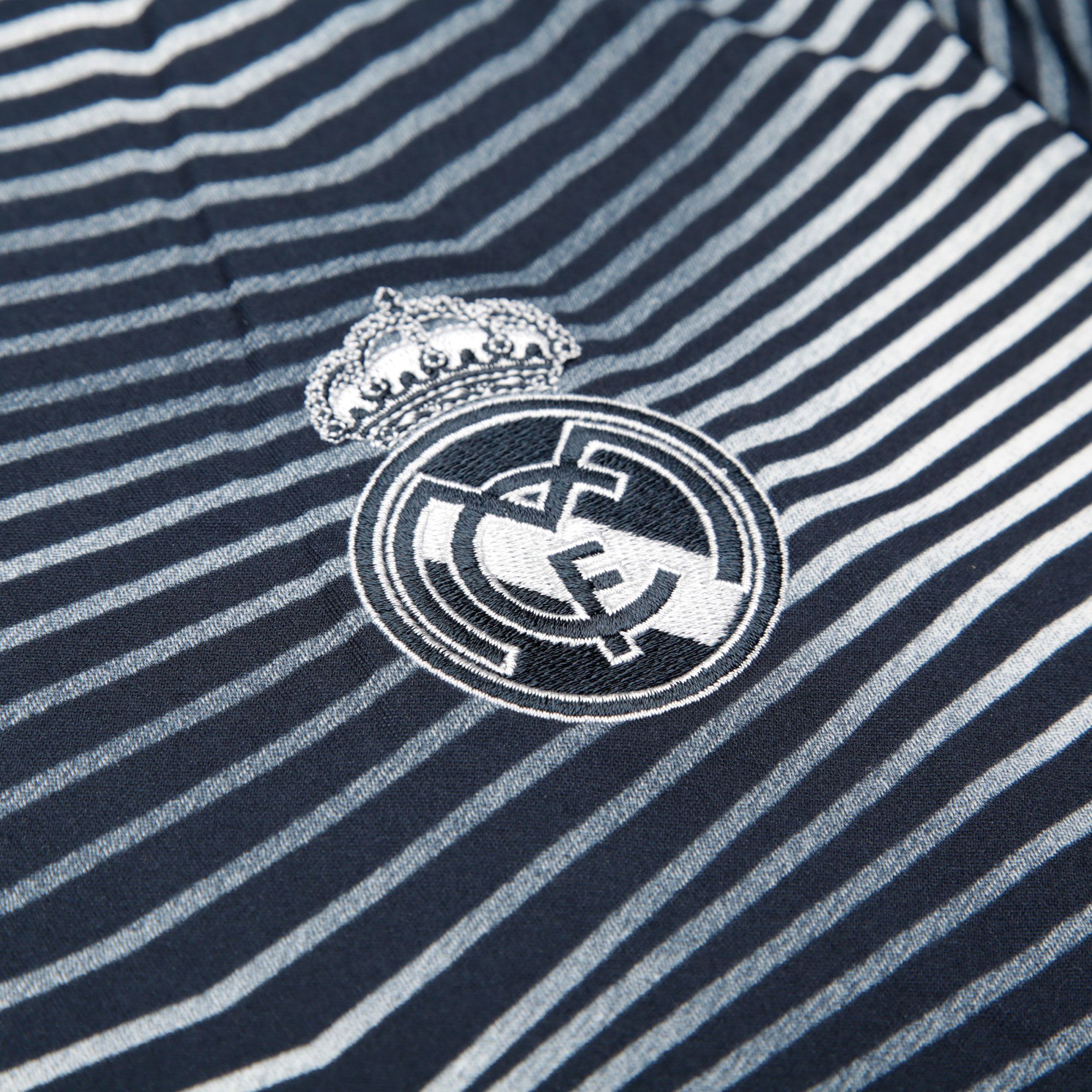 Camiseta Pre-Match Real Madrid 2018/2019 Parley Gris - Fútbol Factory