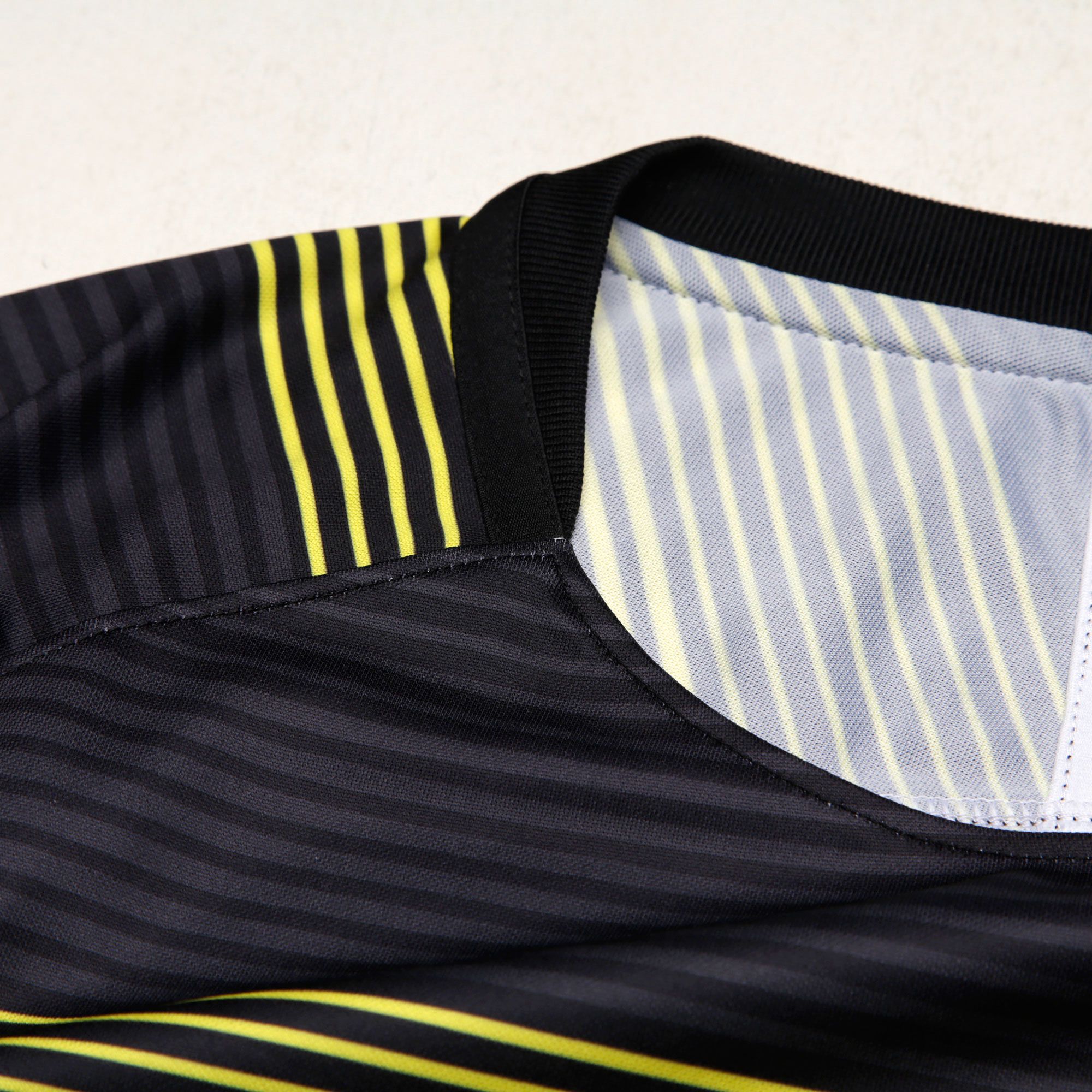 Camiseta Training Manchester City Dri-FIT Squad 2018/2019 Marino Amarillo - Fútbol Factory