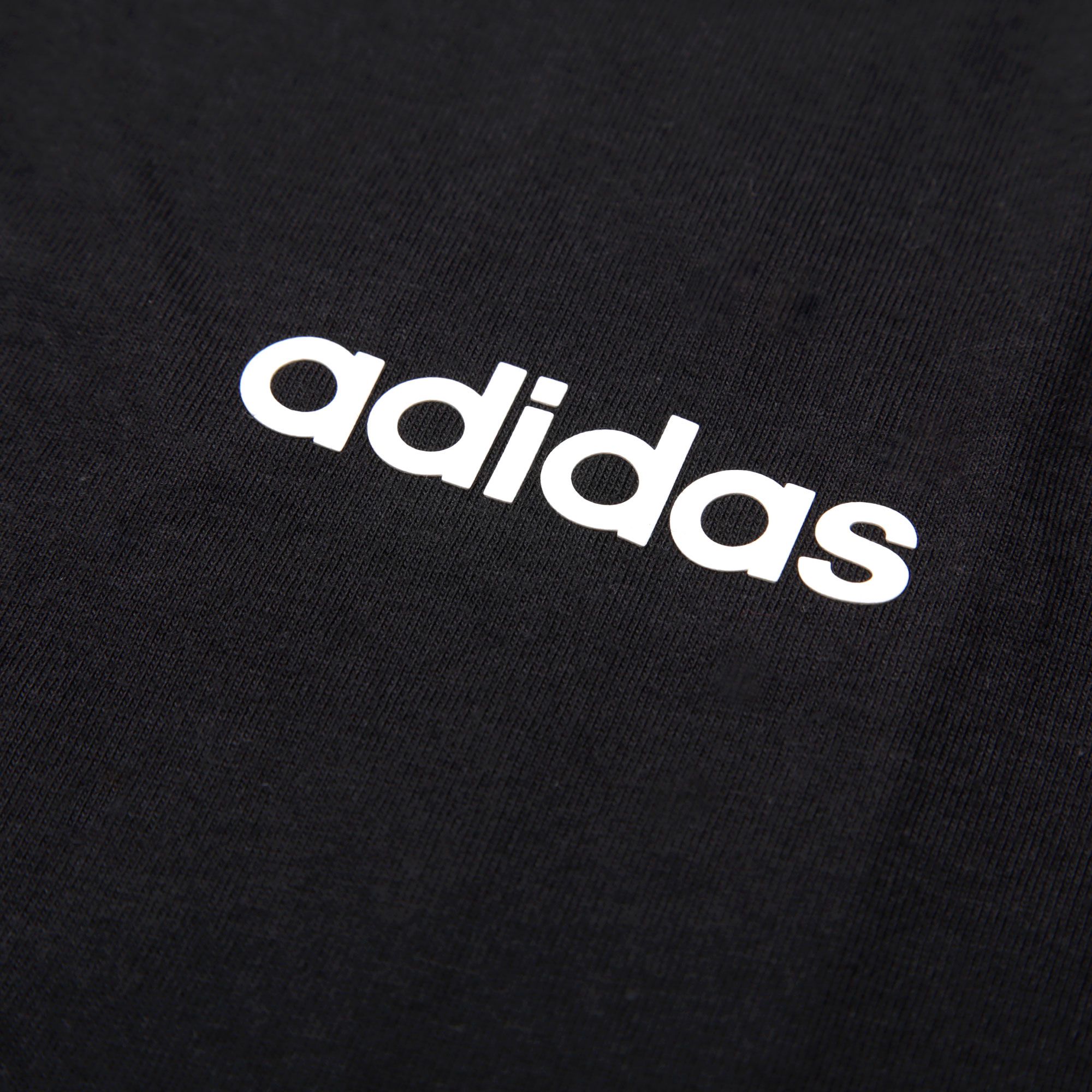 Camiseta Essentials Tres Bandas Negro - Fútbol Factory
