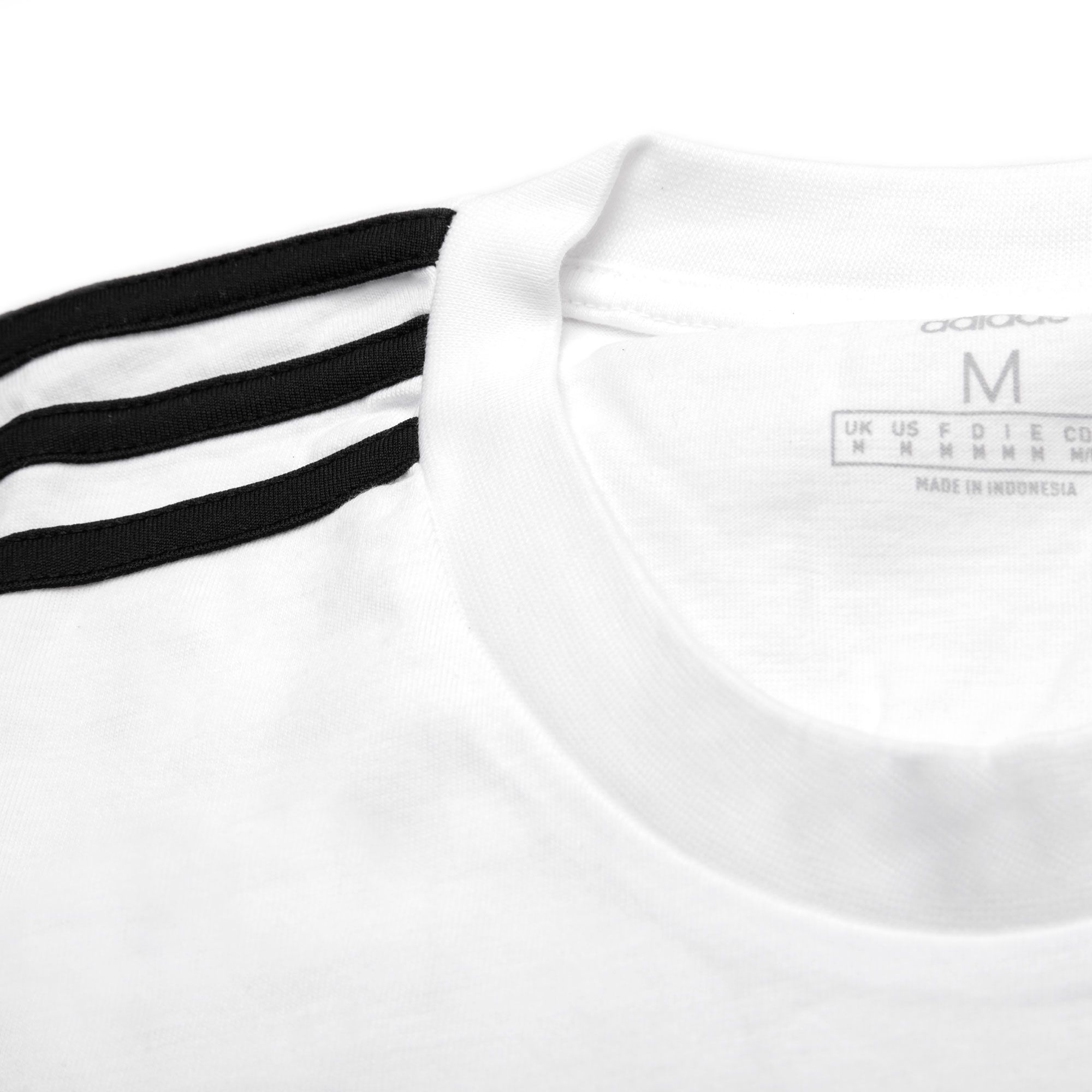 Camiseta Essentials Tres Bandas Blanco - Fútbol Factory