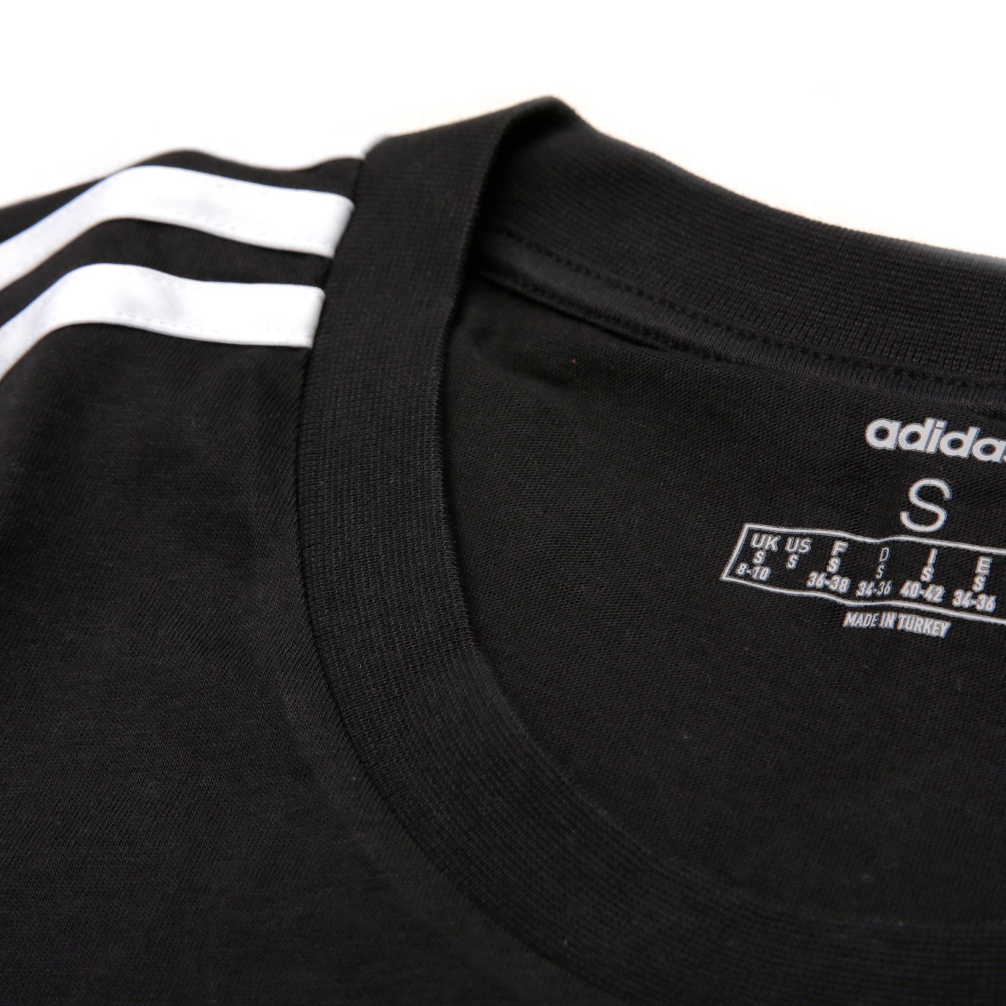 Camiseta de Training Essentials Tres Bandas Mujer Negro - Fútbol Factory