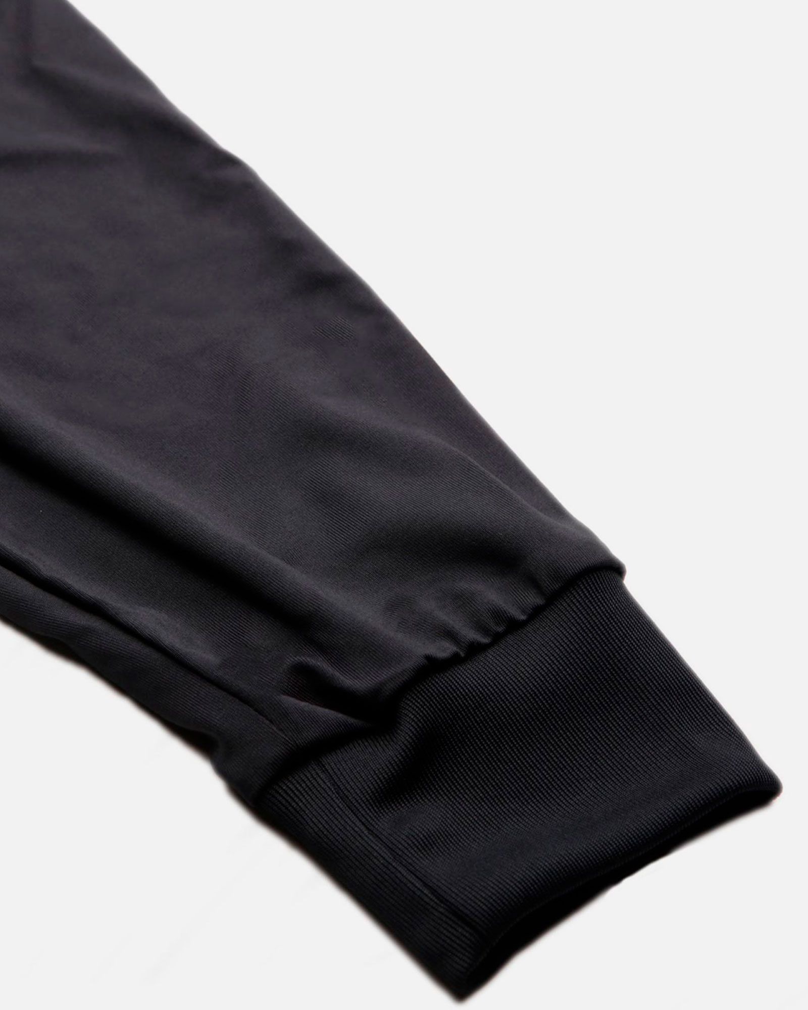 Chaqueta con Capucha Sculpture Negro - Fútbol Factory