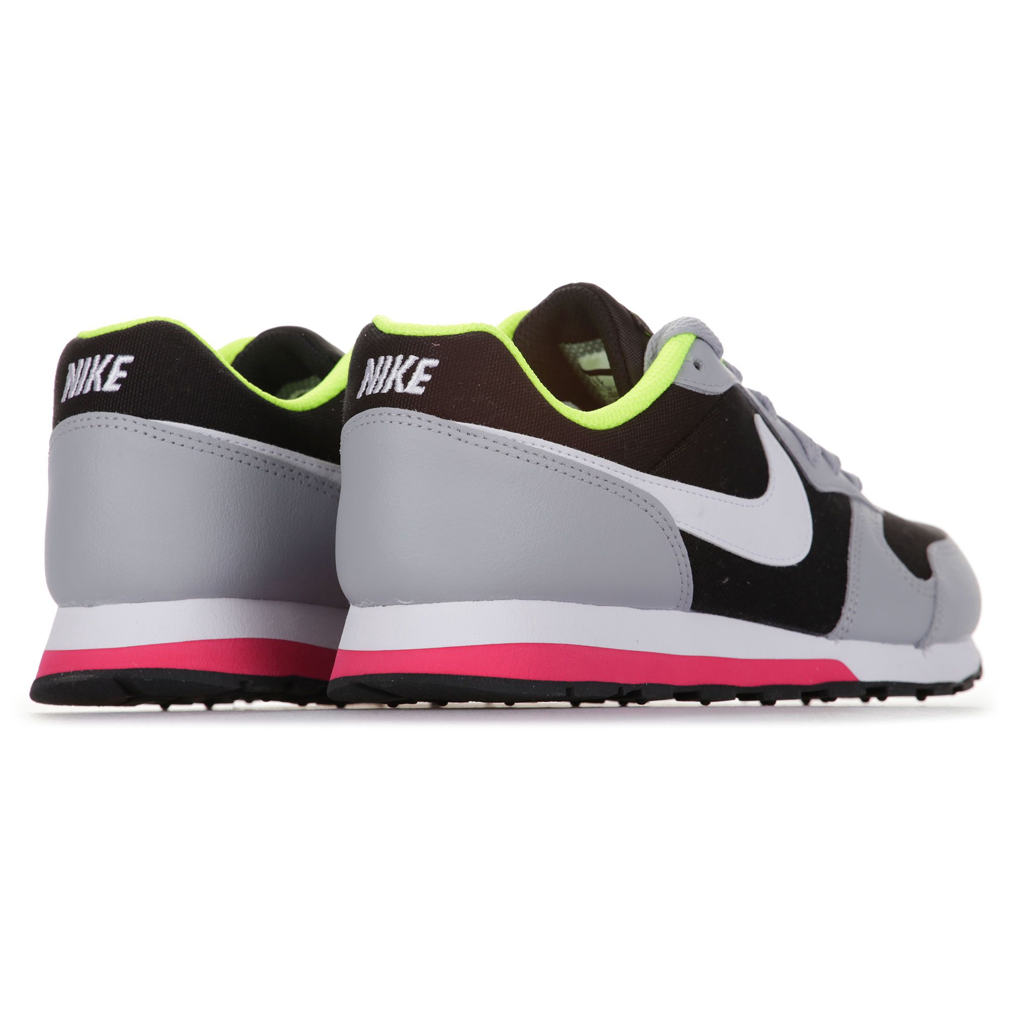 Zapatillas MD Runner 2 Junior Negro - Fútbol Factory