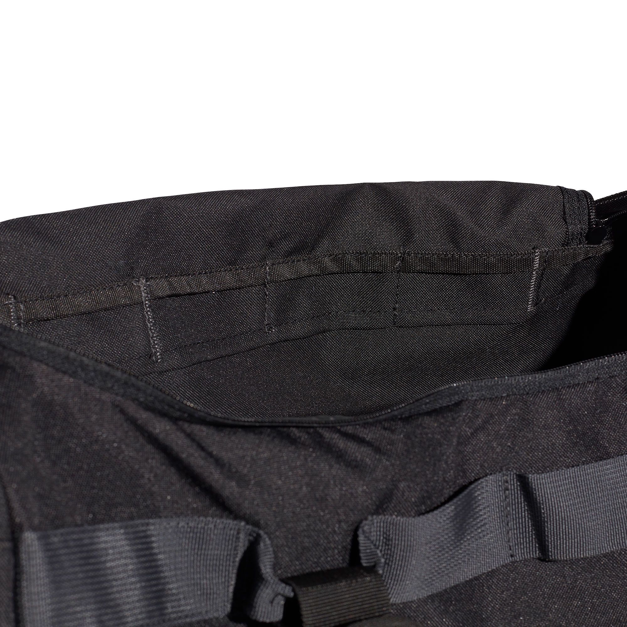 Bolsa de deporte Real Madrid 2019/2020 Negro Dorado - Fútbol Factory
