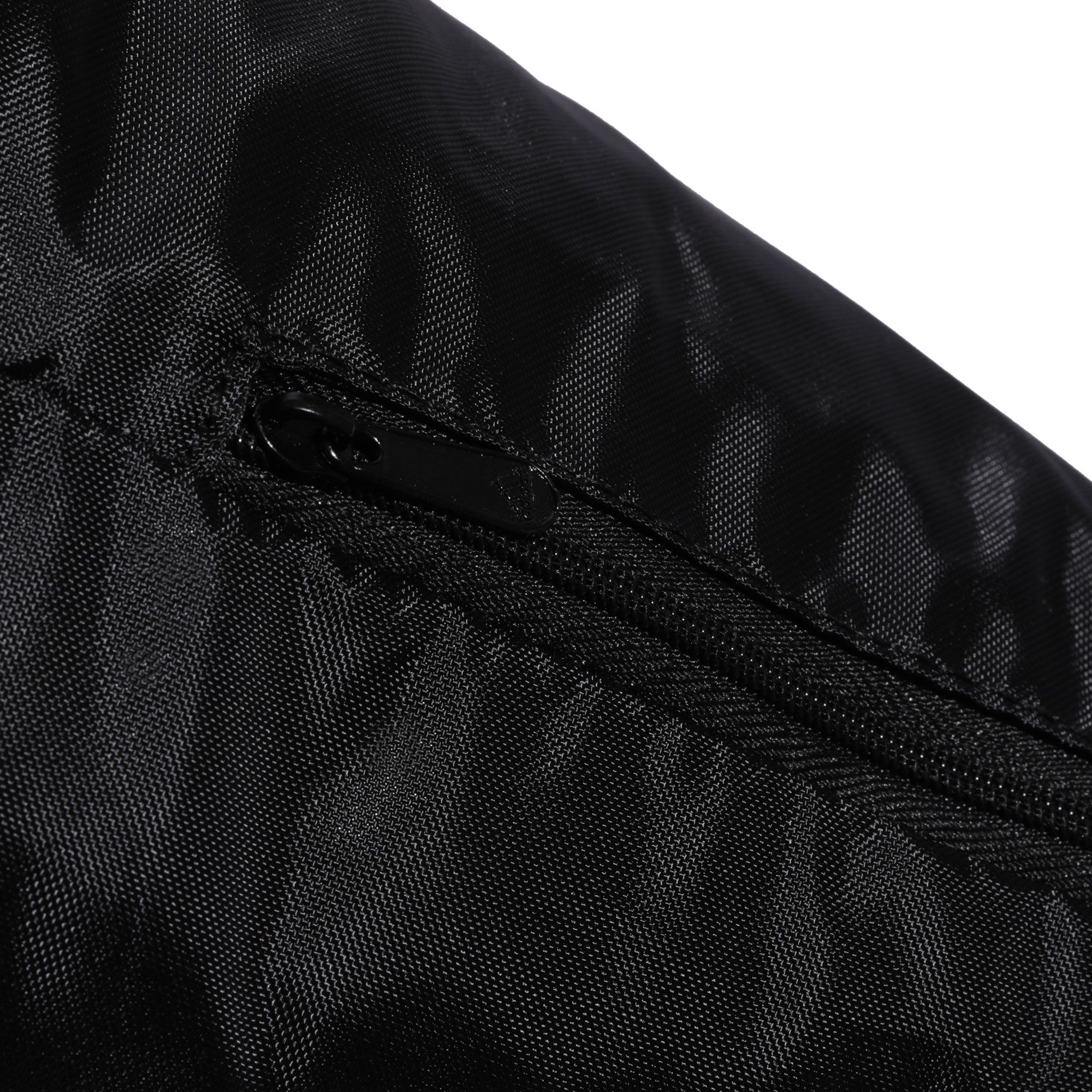 Mochila Gymsack Real Madrid 2019/2020 Negro Dorado - Fútbol Factory