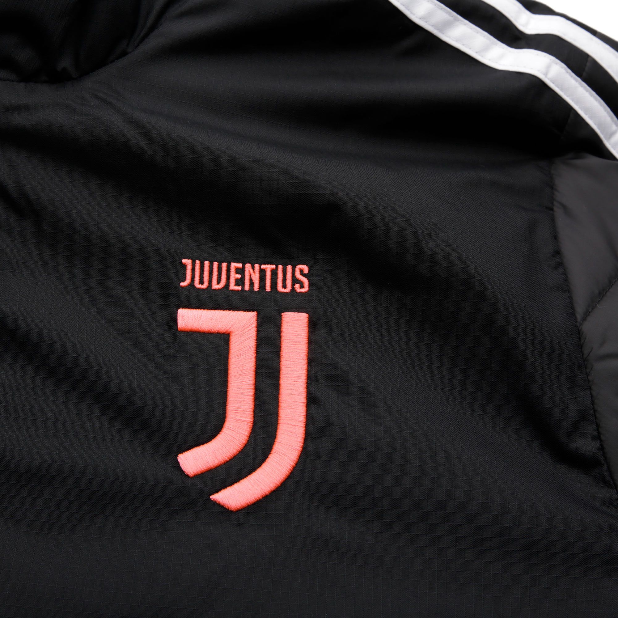 Abrigo Juventus Turín 2019/2020 Negro - Fútbol Factory