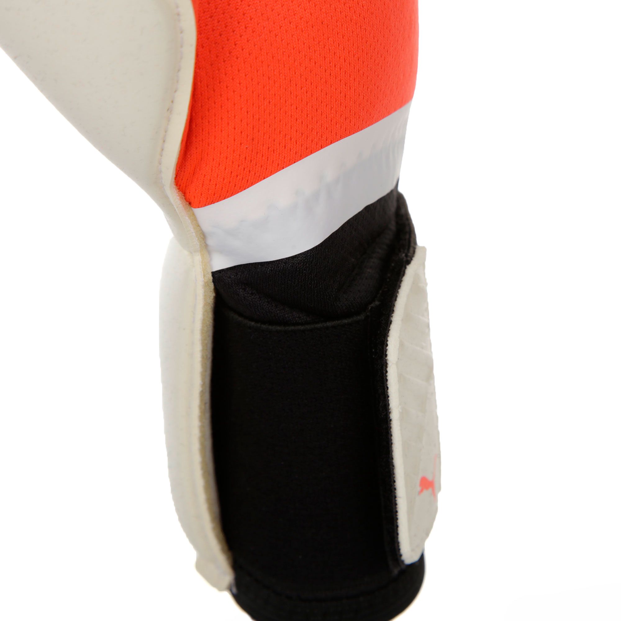 Guantes One Grip 4 Rojo - Fútbol Factory
