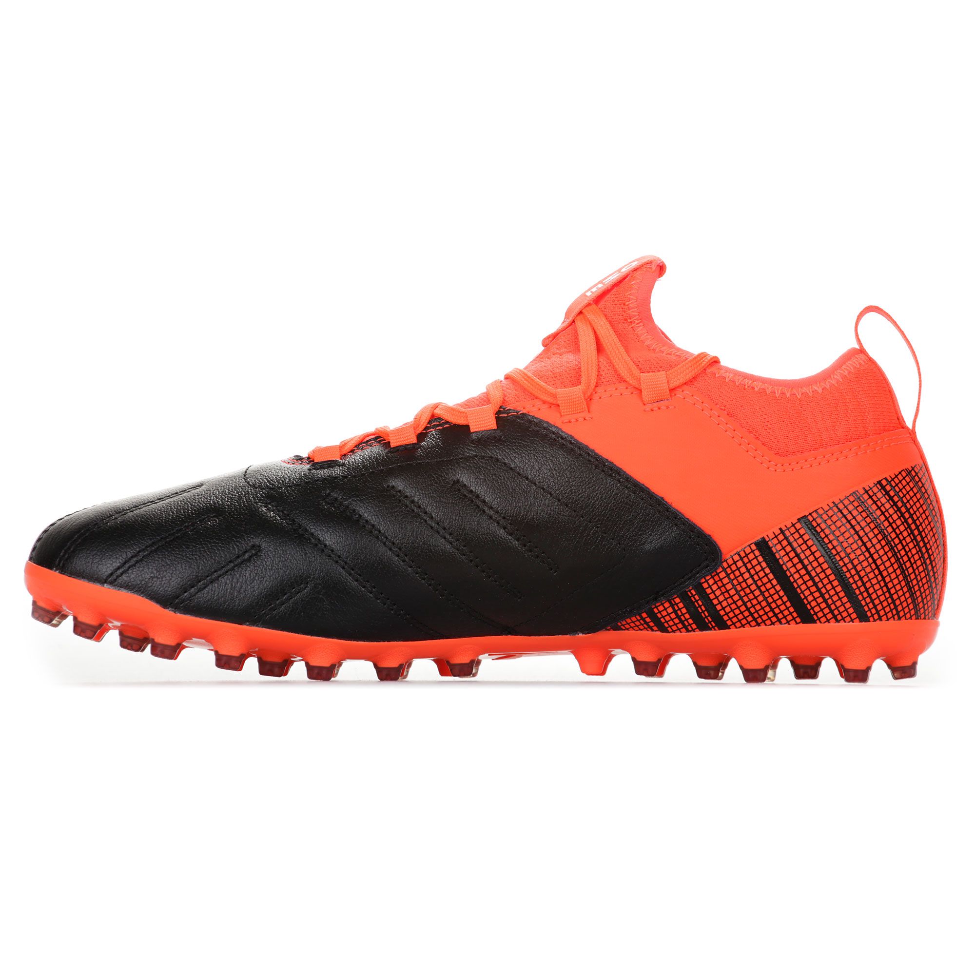 Botas de Fútbol ONE 5.3 MG Negro Rojo - Fútbol Factory