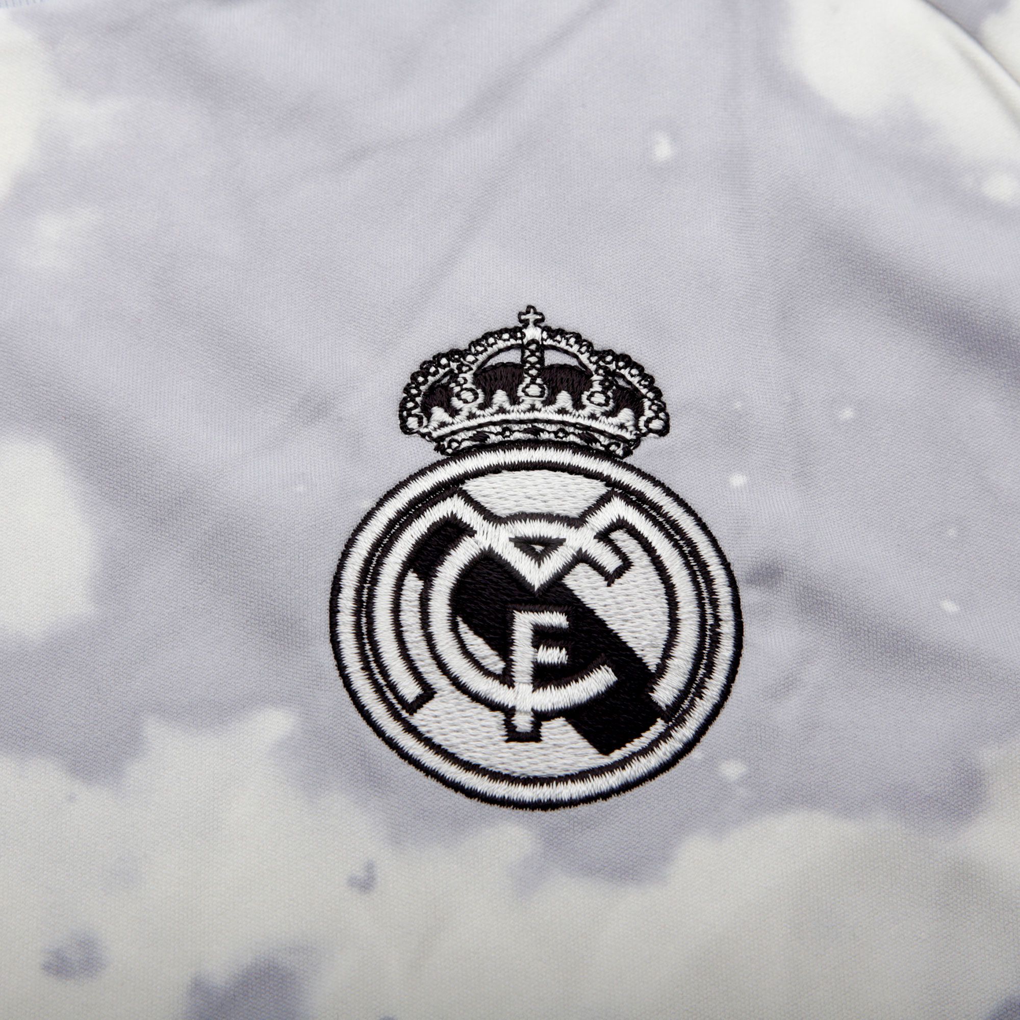 Camiseta Pre-Match Real Madrid 2019/2020 Parley Blanco Gris - Fútbol Factory