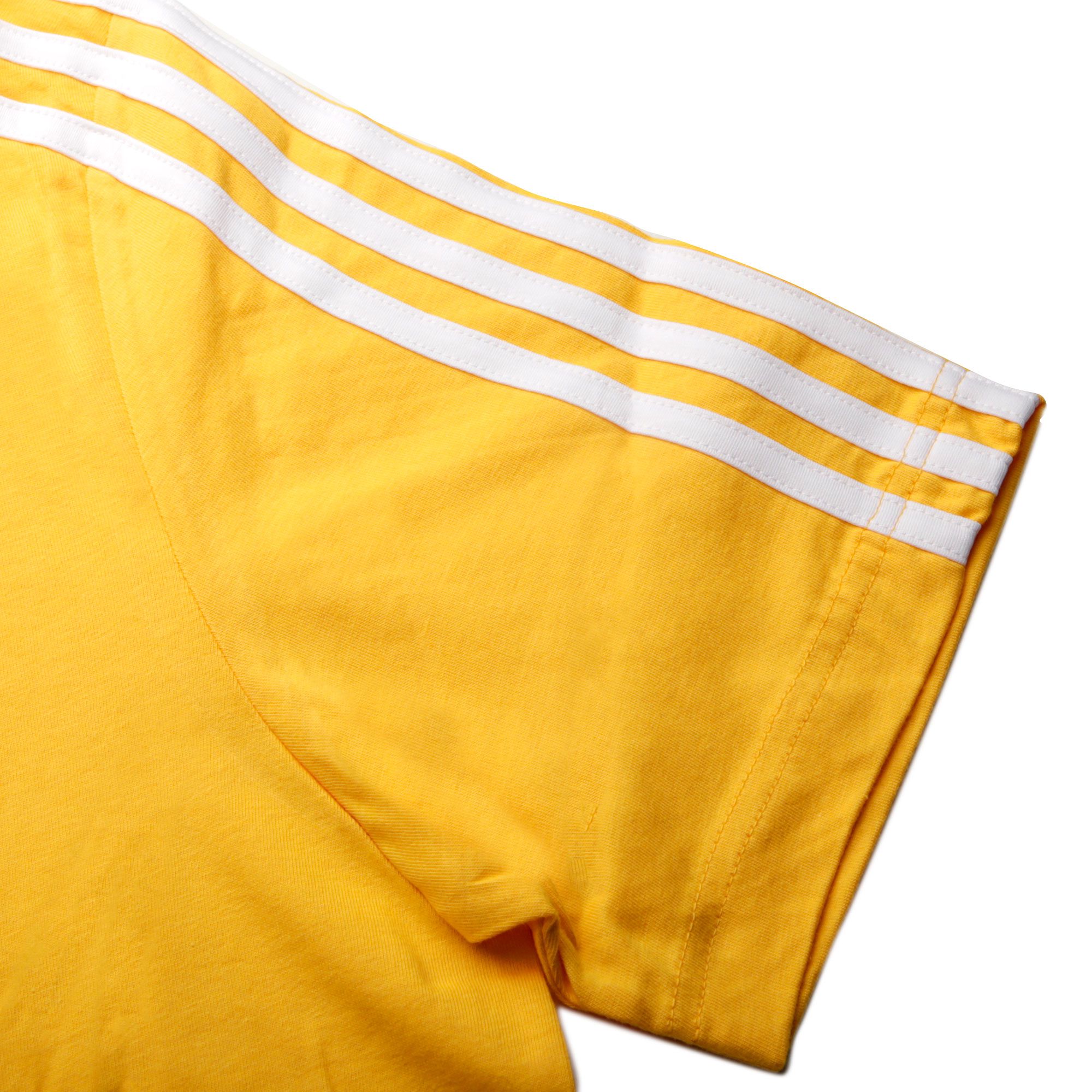 Camiseta Essentials Tres Bandas Amarillo - Fútbol Factory