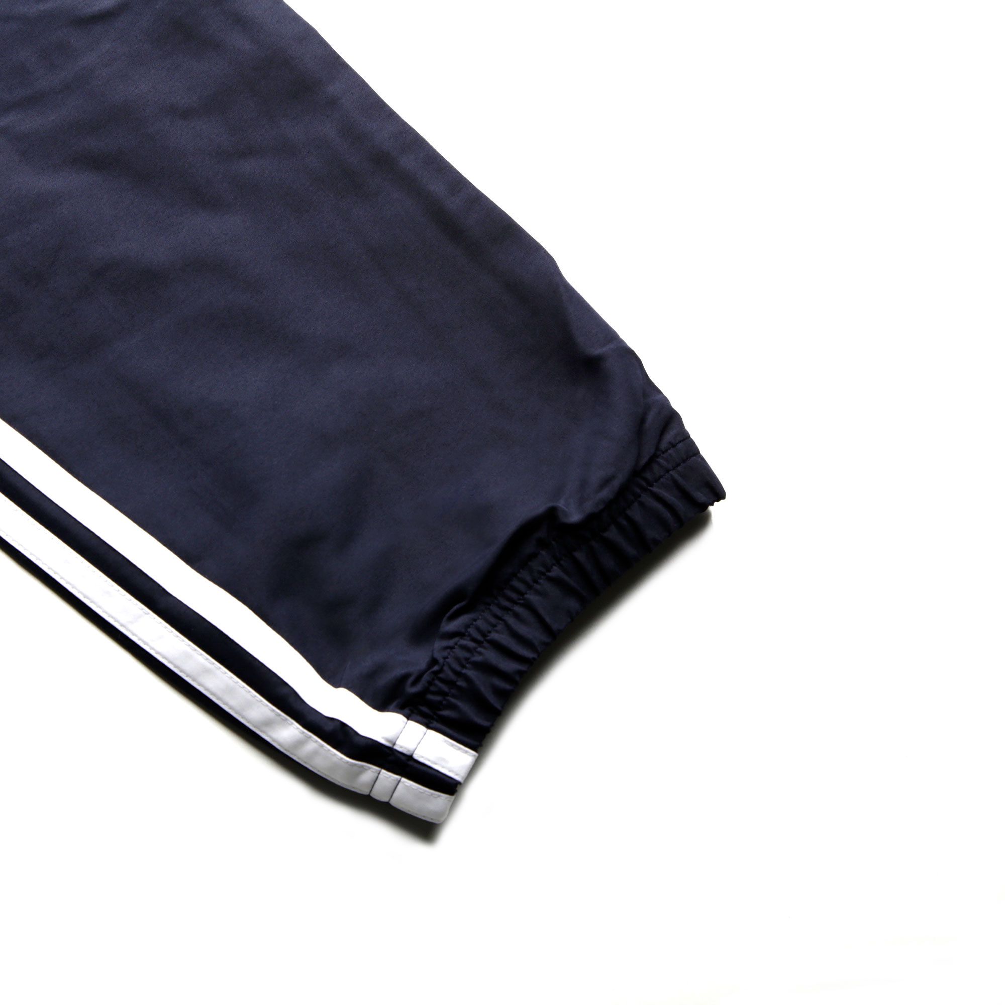 Chándal Back 2 Basics Tres Bandas Azul Negro - Fútbol Factory