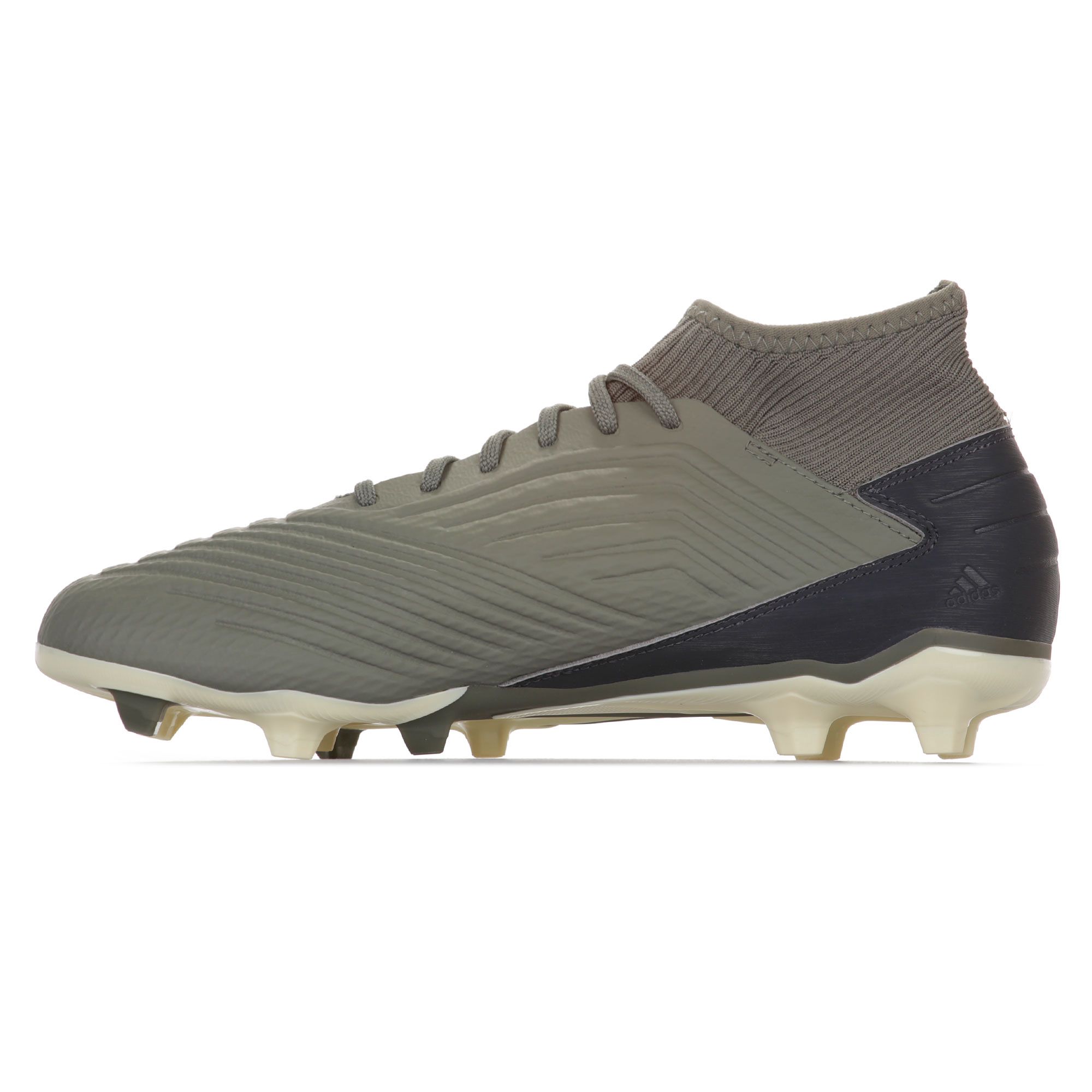 Botas de Fútbol Predator 19.3 FG Verde Negro - Fútbol Factory
