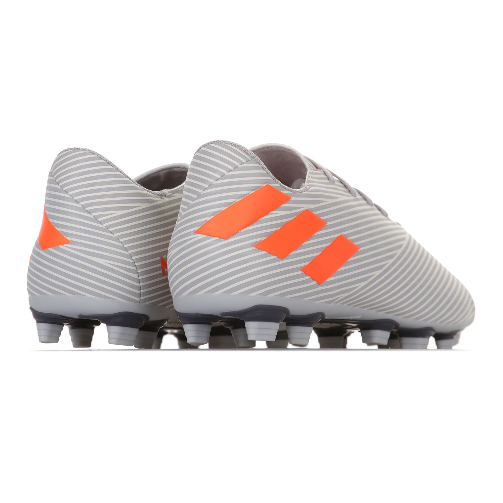 Botas de Fútbol Nemeziz 19.4 FxG Gris - Fútbol Factory
