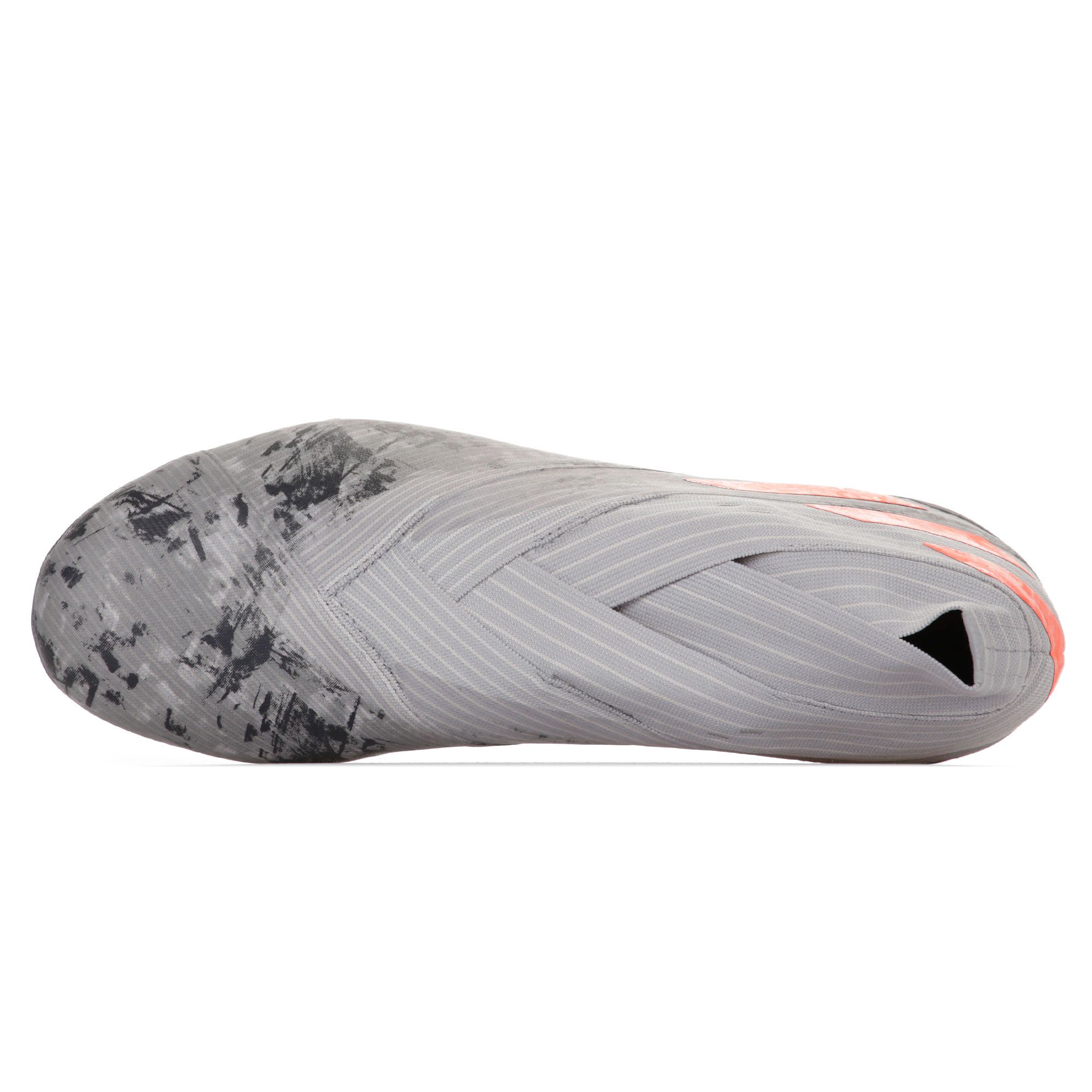 Botas de Fútbol Nemeziz 19+ FG Gris - Fútbol Factory