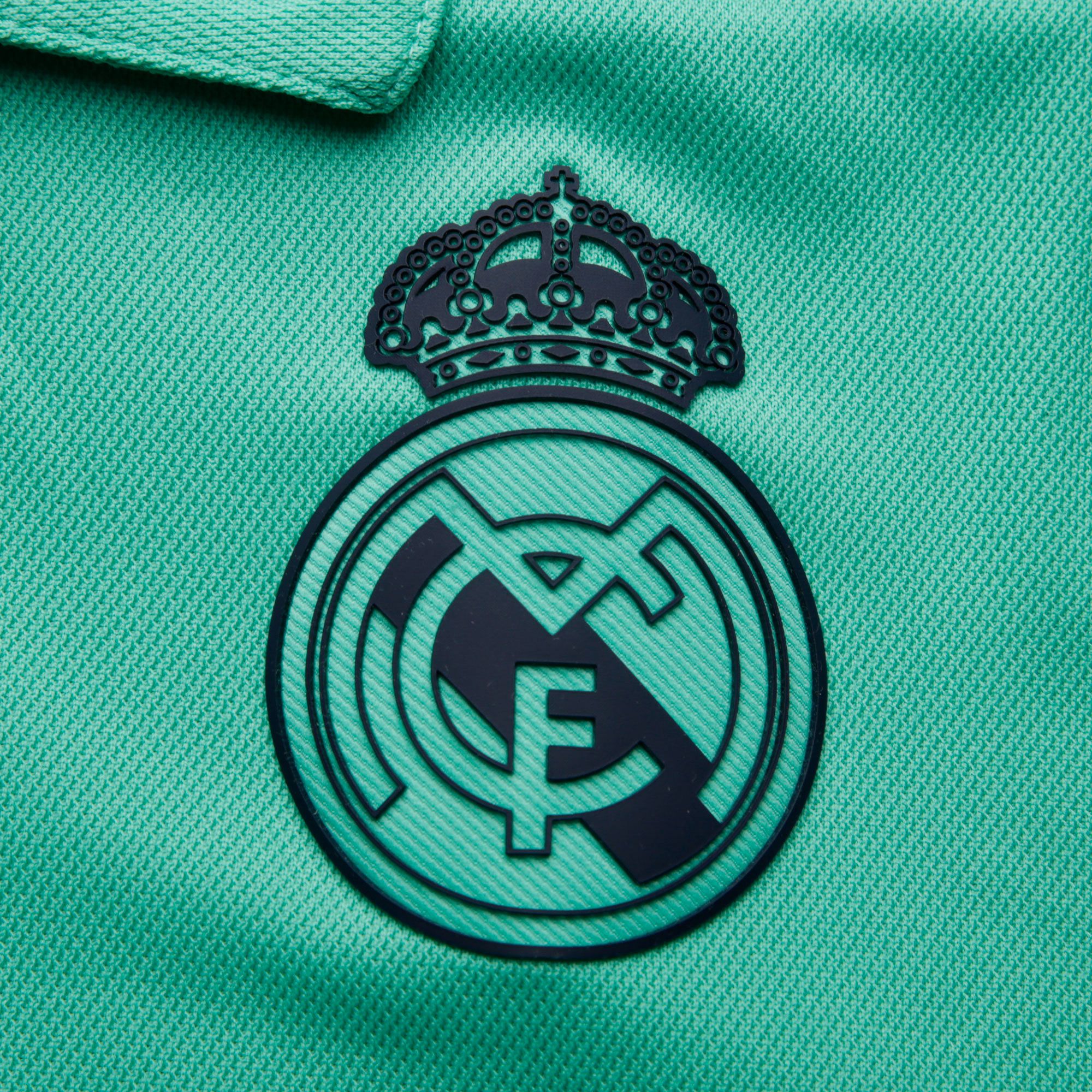 Polo de Paseo Real Madrid 2019/2020 UCL Verde - Fútbol Factory