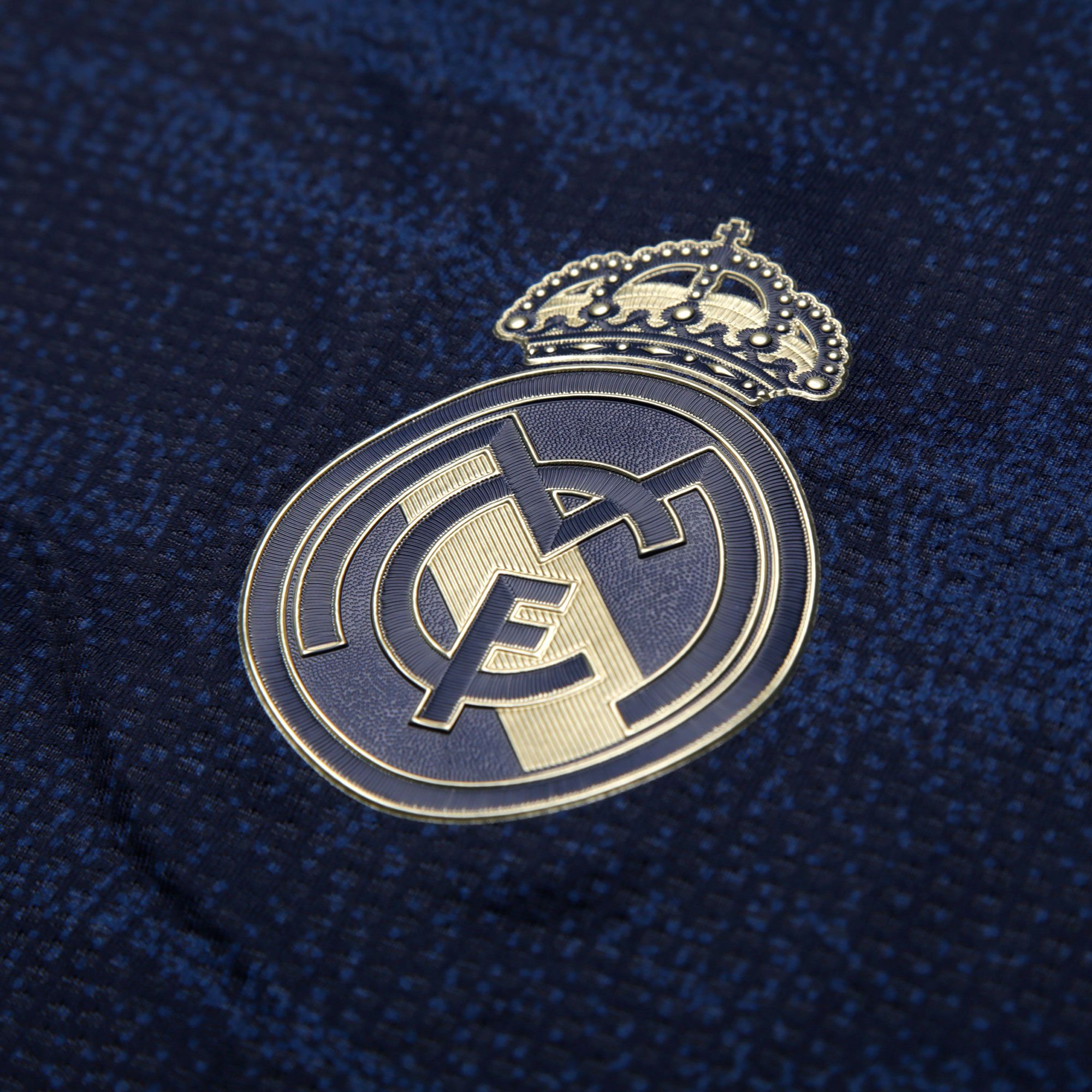 Camiseta 2ª Real Madrid 2019/2020 Manga Larga Authentic - Fútbol Factory