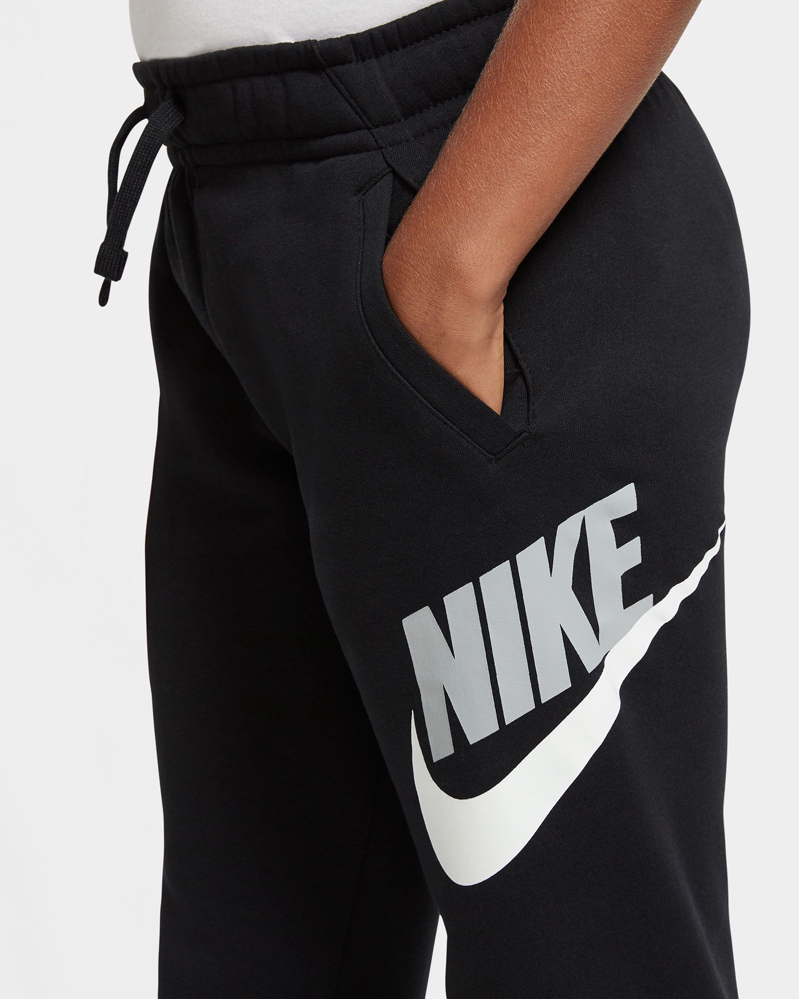 Pantalón Nike Sportswear Club+ HBR - Fútbol Factory