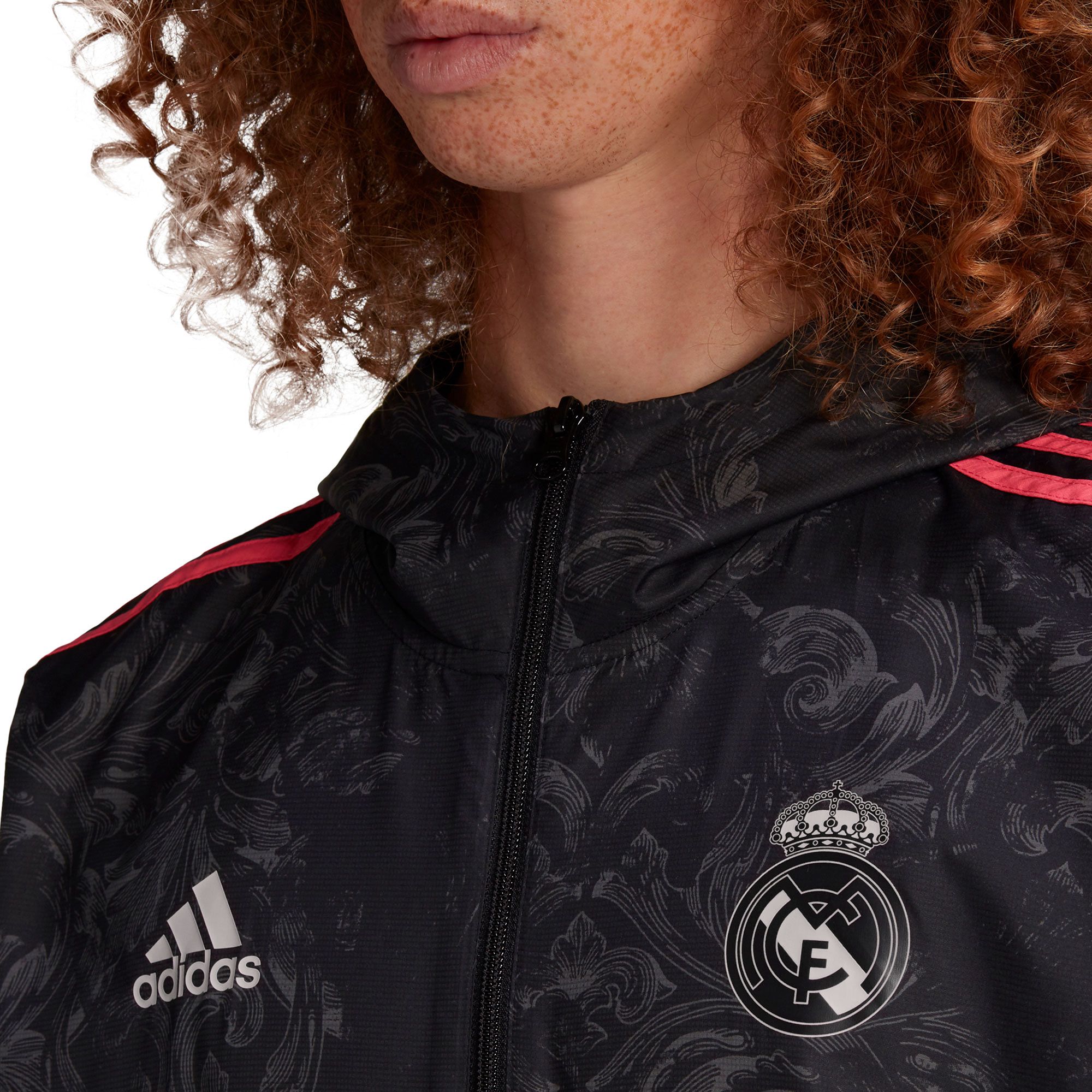 Chaqueta de Paseo Real Madrid 2020/2021 WindBreaker Negro Rosa - Fútbol Factory