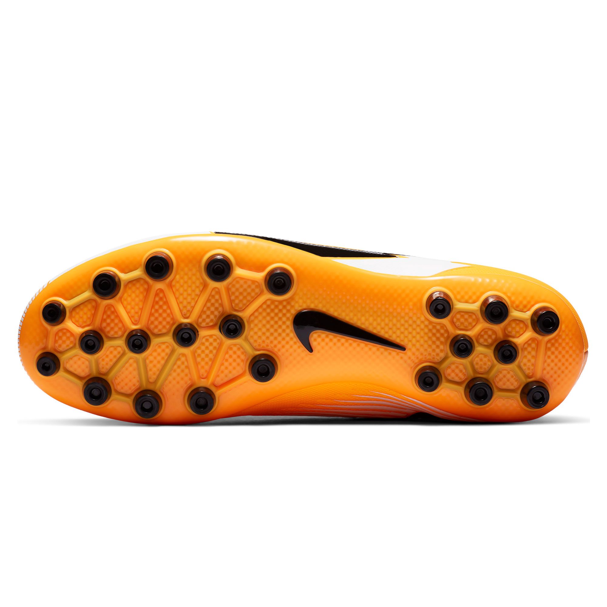 Botas de Fútbol Nike Mercurial Vapor 13 Academy AG Naranja Blanco - Fútbol Factory