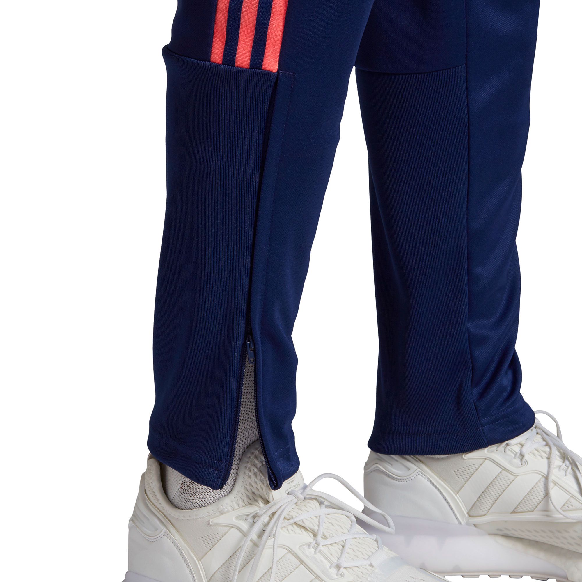 Pantalón largo de Paseo Real Madrid 2020/2021 Travel Azul - Fútbol Factory