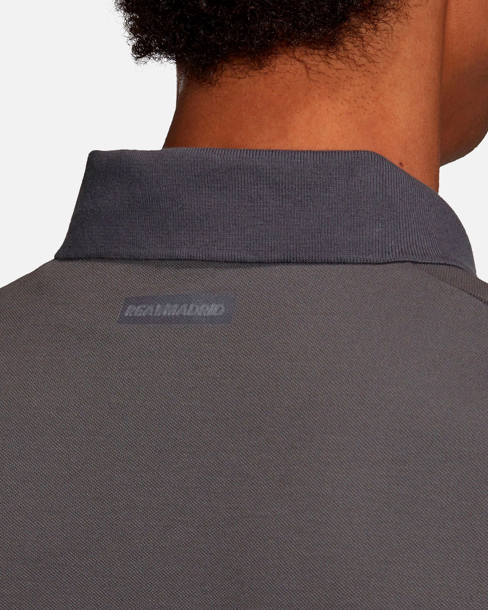 Polo de Paseo Real Madrid 2020/2021 Gris - Fútbol Factory