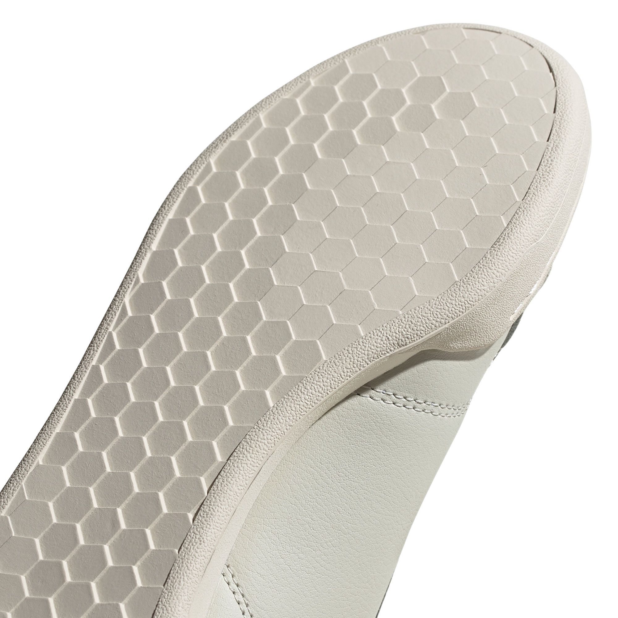 Zapatillas de paseo Roguera Blanco Granate - Fútbol Factory
