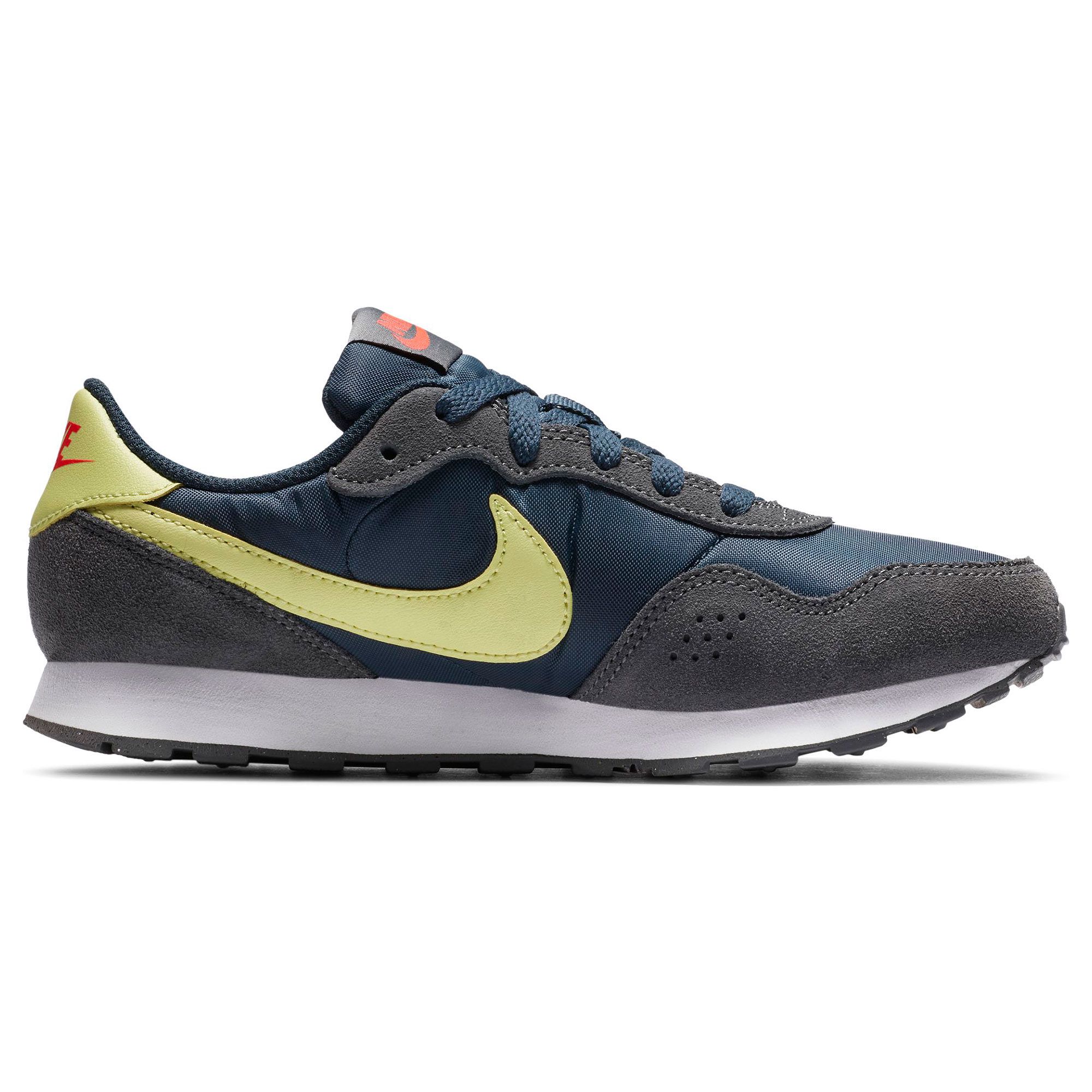 Zapatilla Nike MD Valiant - Fútbol Factory