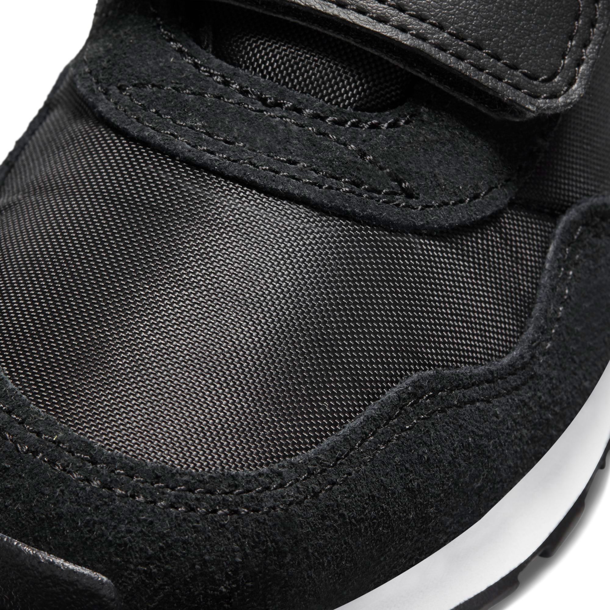 Zapatillas de Paseo MD Valiant Velcro Junior Negro Dorado - Fútbol Factory