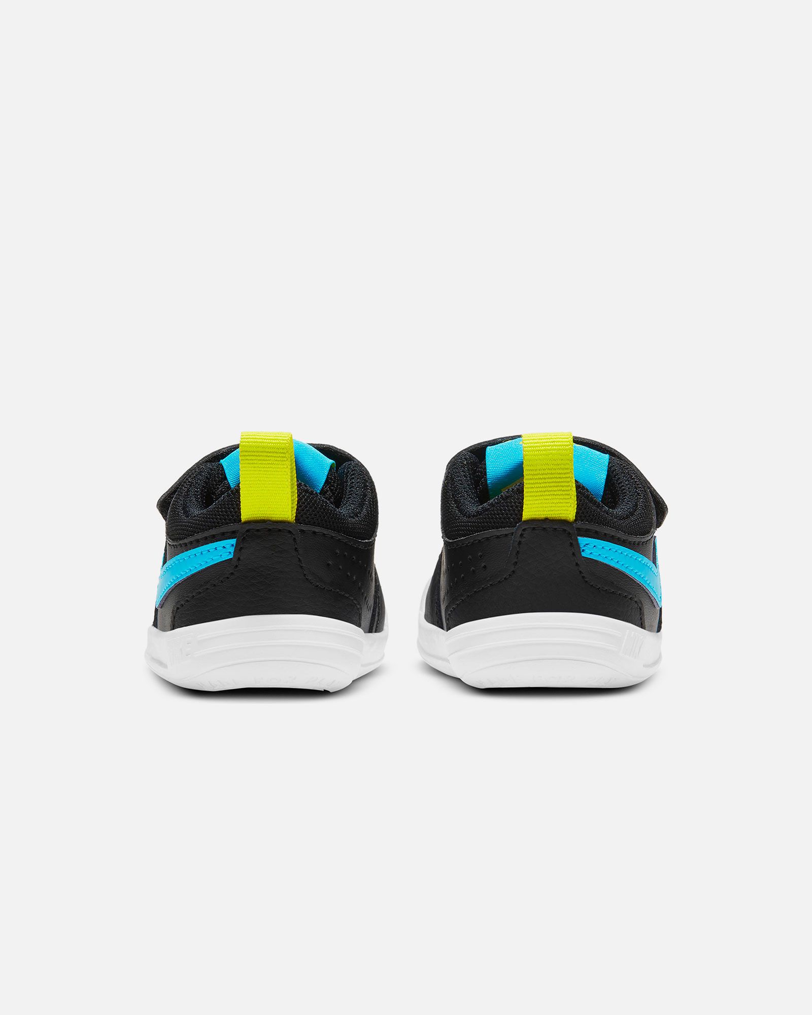 Zapatilla Nike Pico 5 - Fútbol Factory