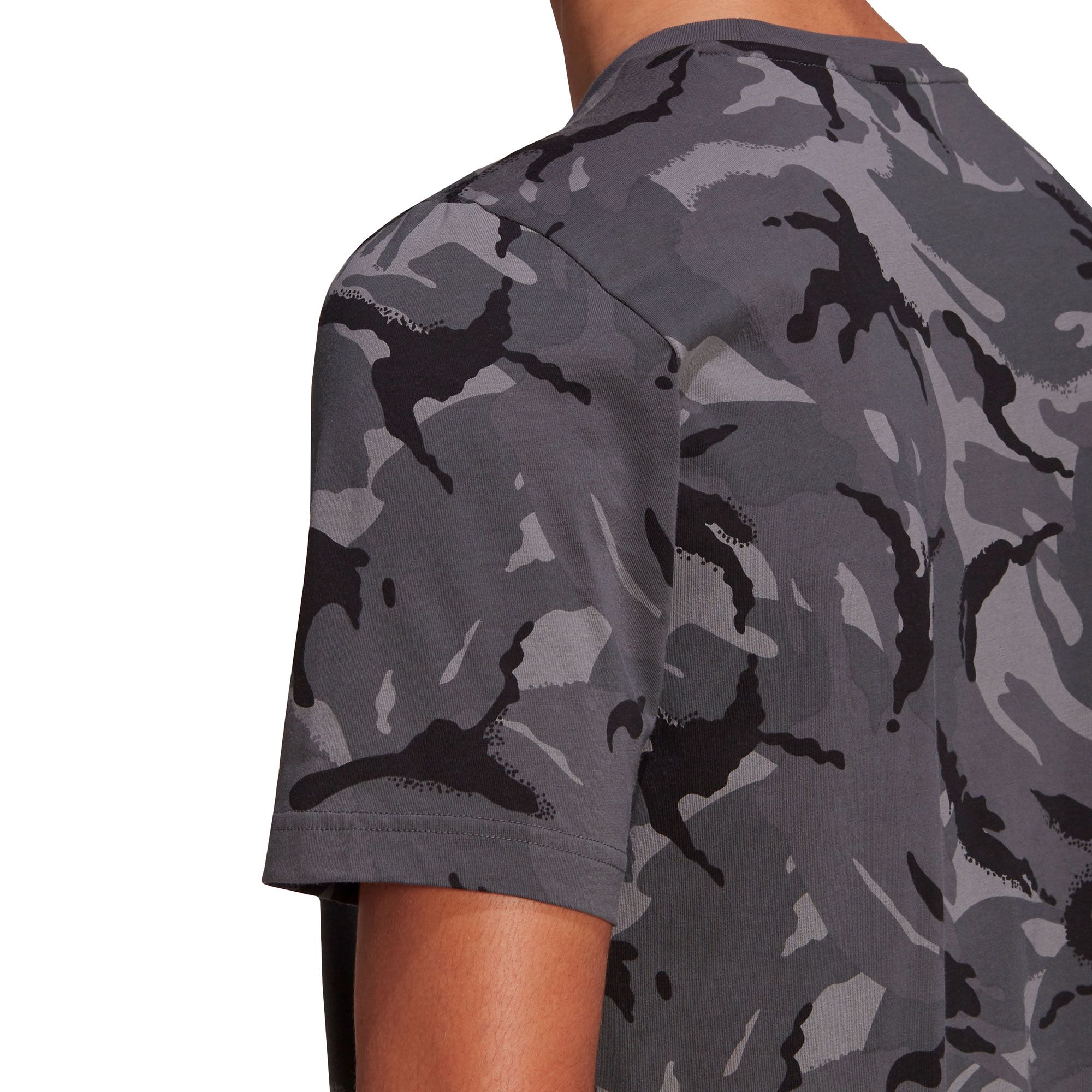 Camiseta adidas M Camo AOP T - Fútbol Factory