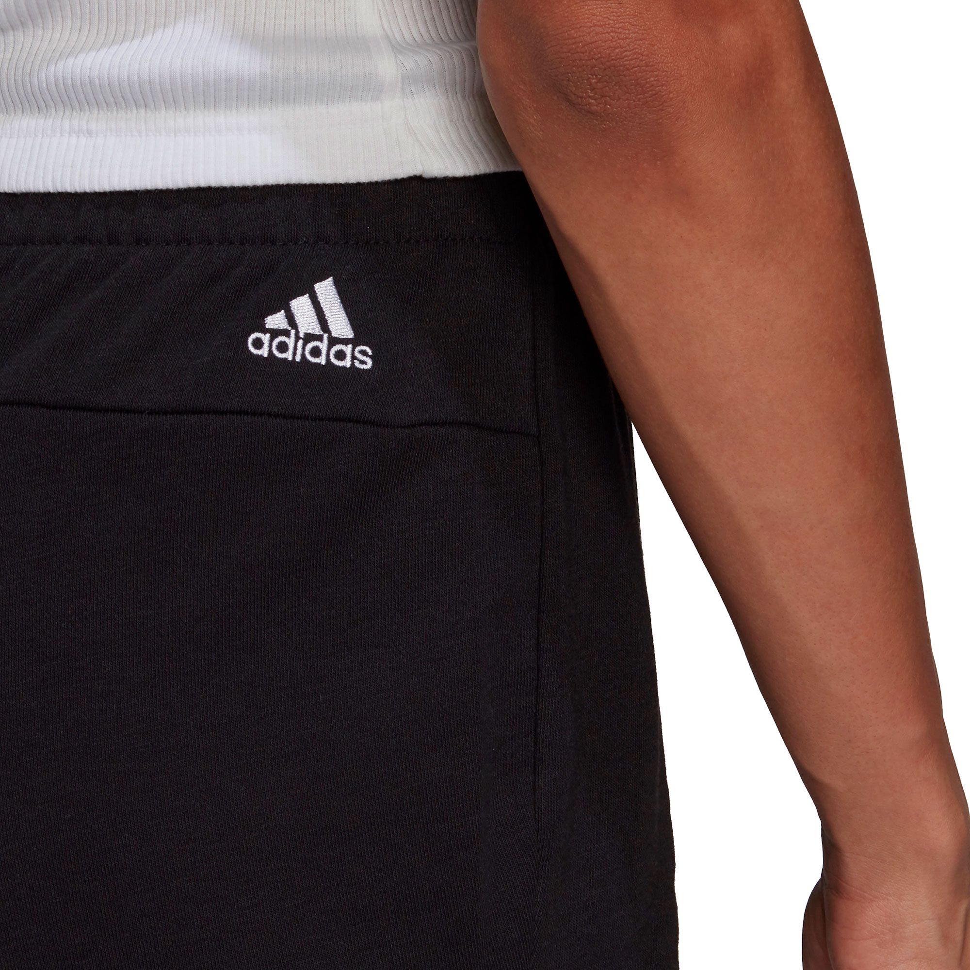 Pantalón adidas Essentials Slim - Fútbol Factory