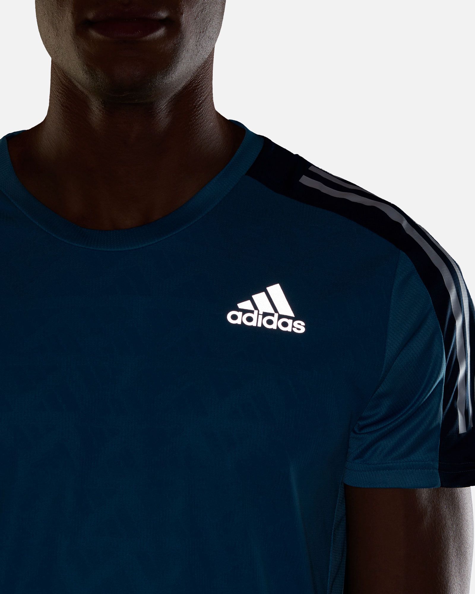 Camsieta adidas Own The Run - Fútbol Factory