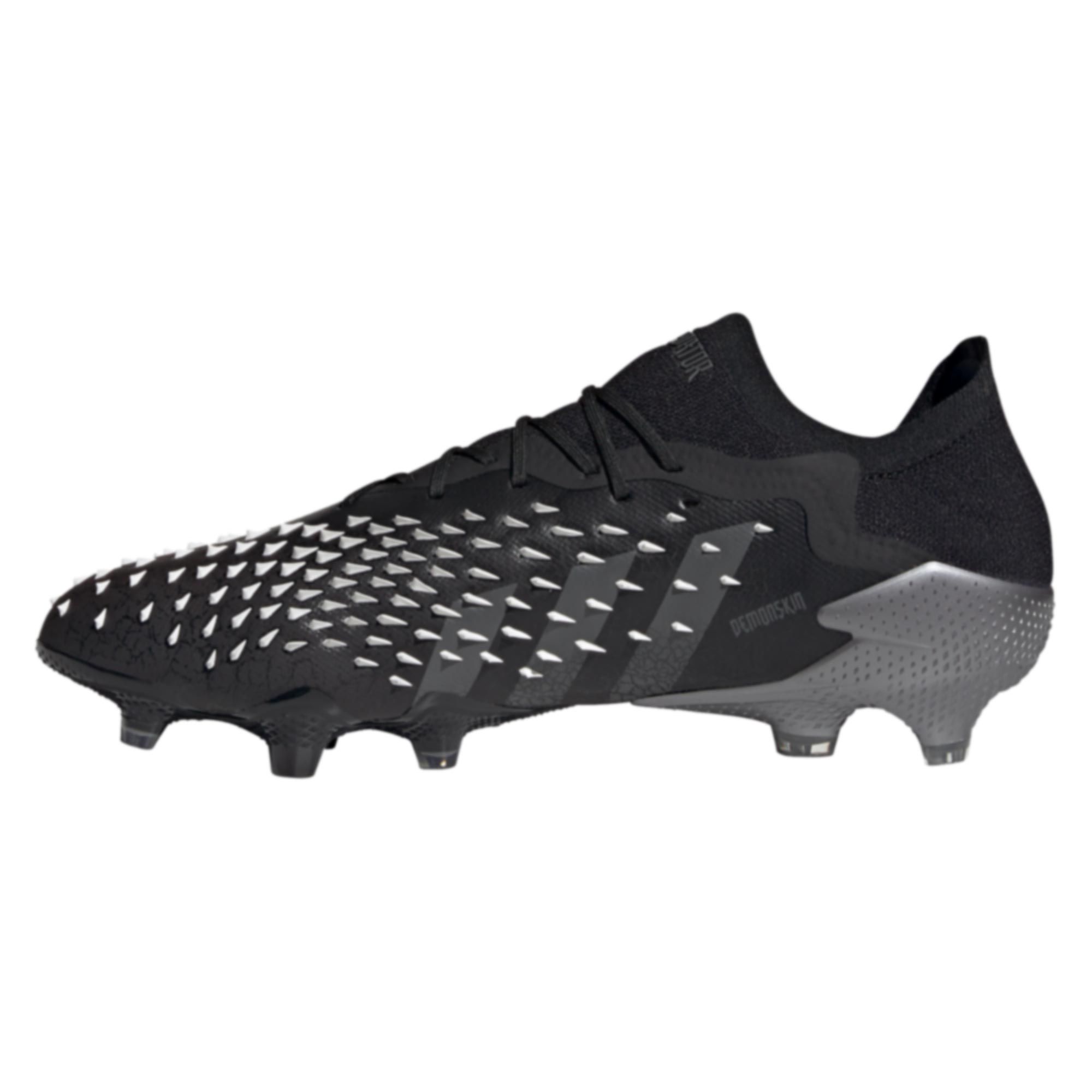 Botas de fútbol adidas Predator Freak.1 Low FG Negro - Fútbol Factory